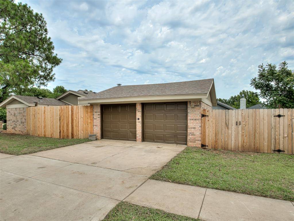 2236 NW 113th PL, Oklahoma City, OK 73120