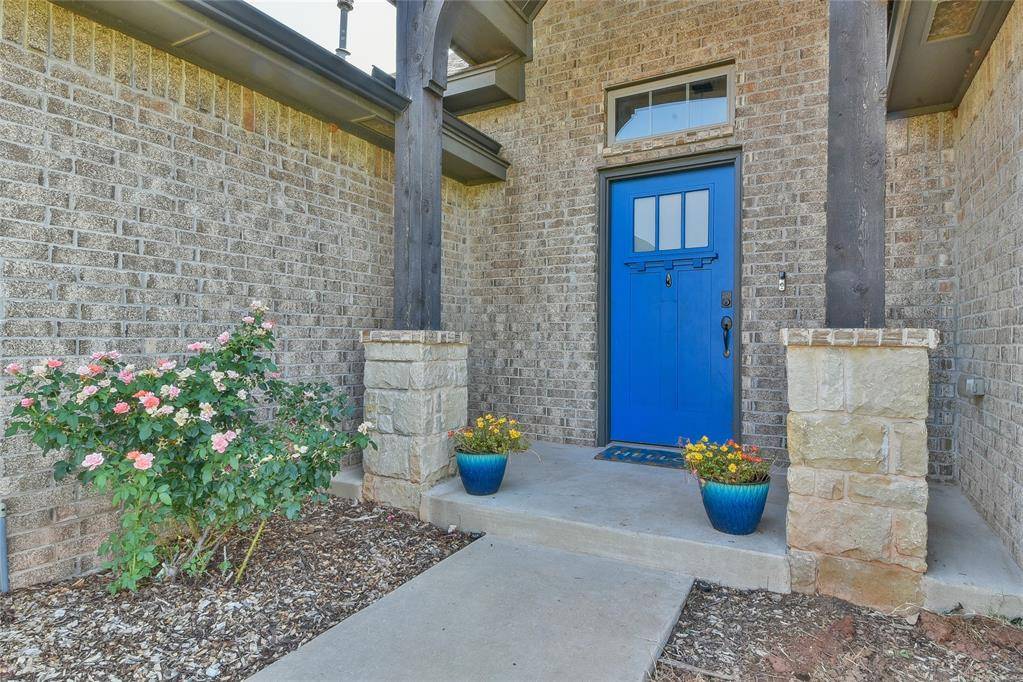1208 N Wisteria TER, Mustang, OK 73064