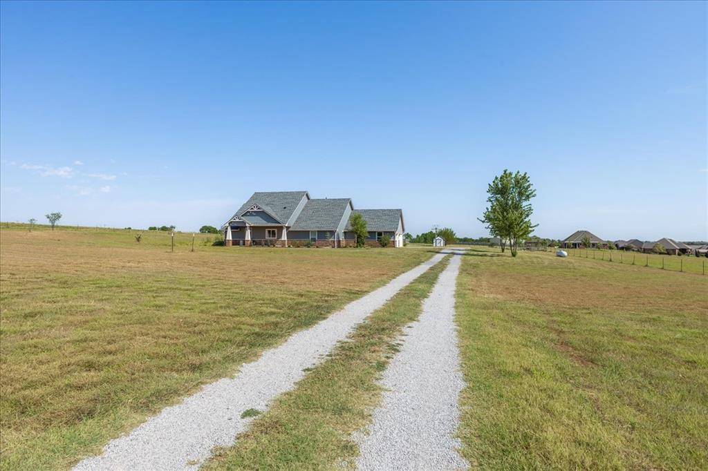 2889 SW 3rd ST, Blanchard, OK 73010
