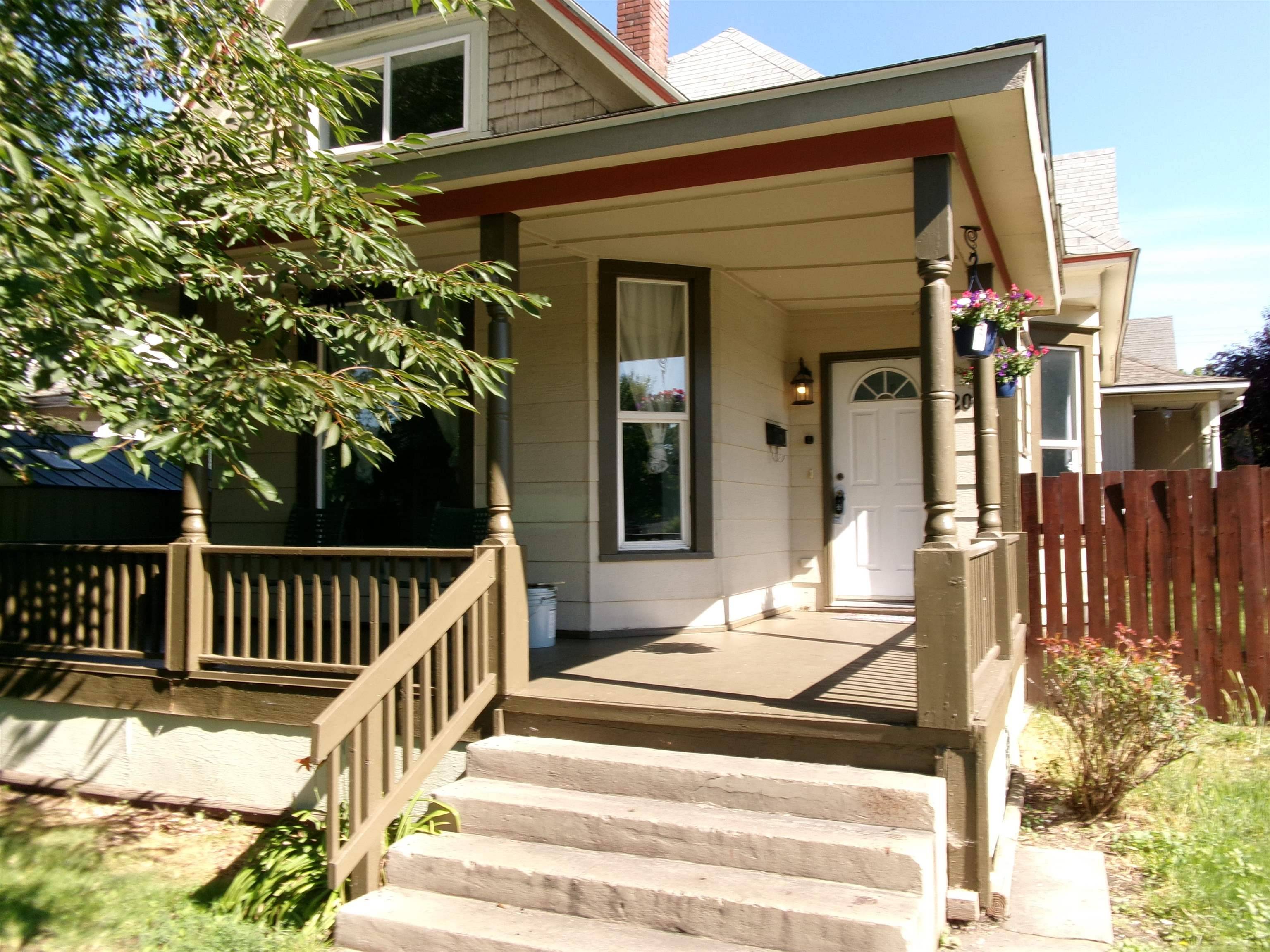 2004 W Broadway Ave, Spokane, WA 99201