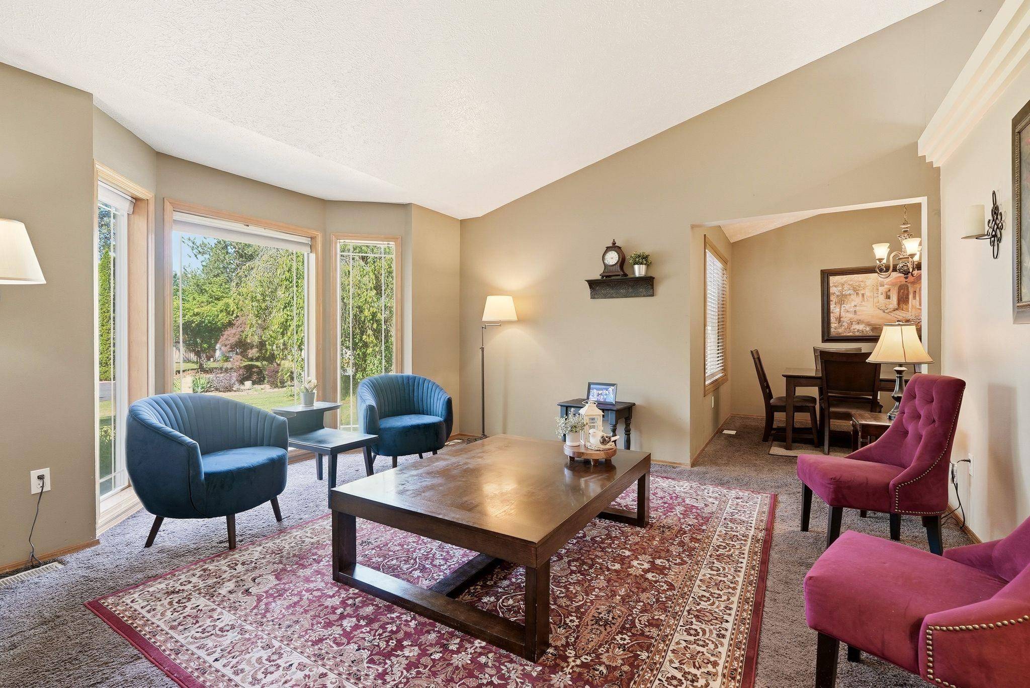 4417 E Woodglen Rd, Mead, WA 99021-9451