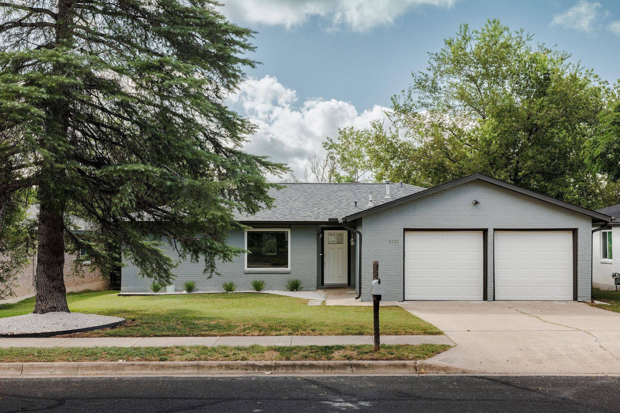 6101 London DR, Austin, TX 78745
