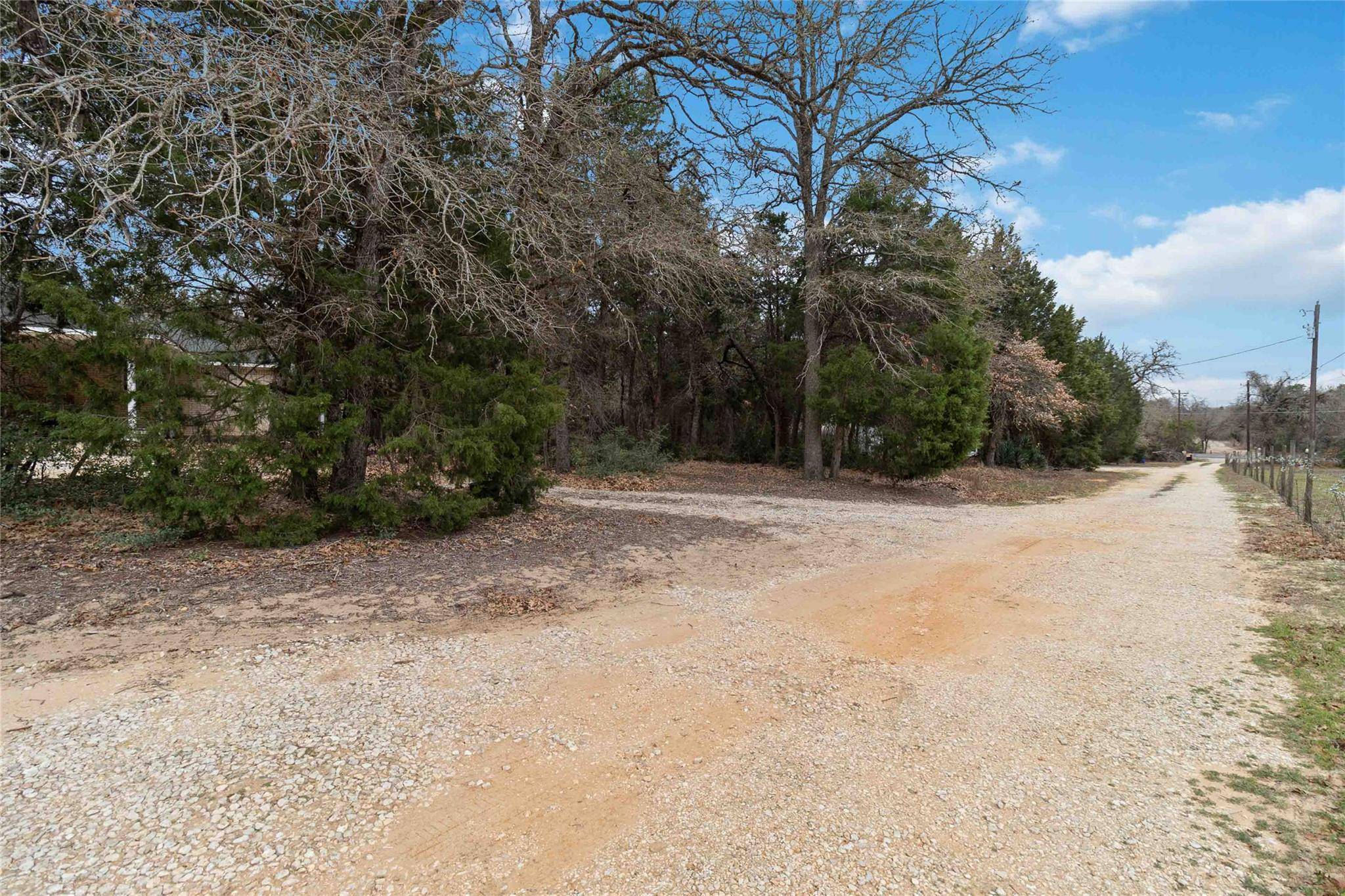 581 Highway 95 HWY S, Elgin, TX 78621