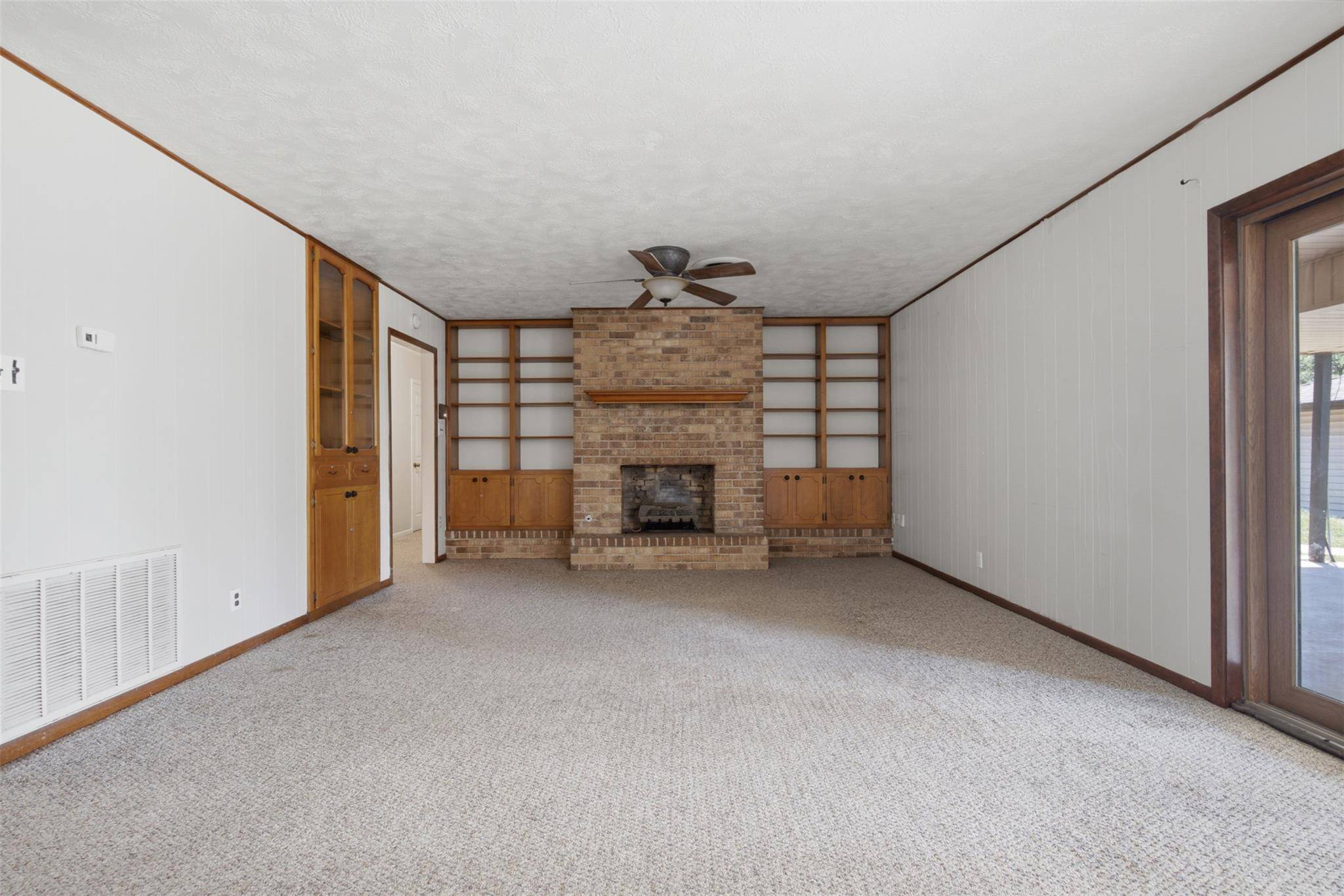 1501 Okelley RD, Rockdale, TX 76567
