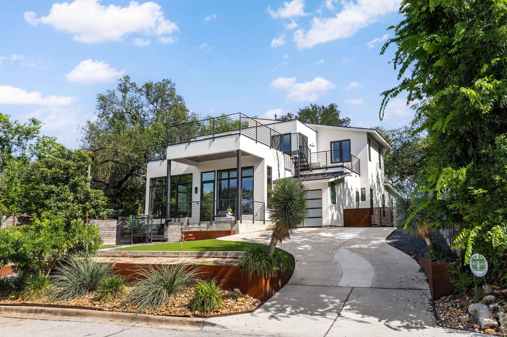 1117 Reagan TER, Austin, TX 78704
