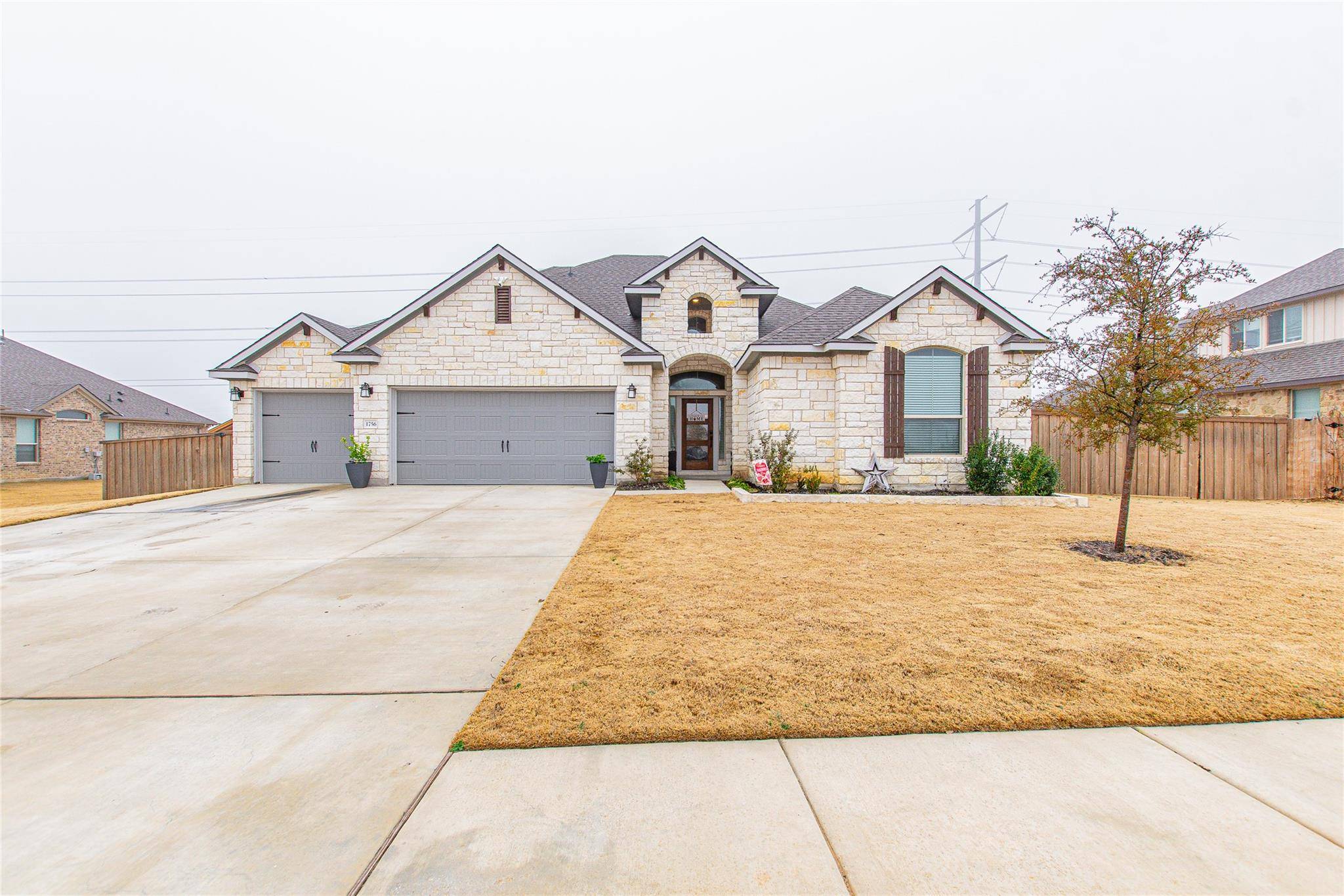 1756 Meadow Crest DR, Salado, TX 76571