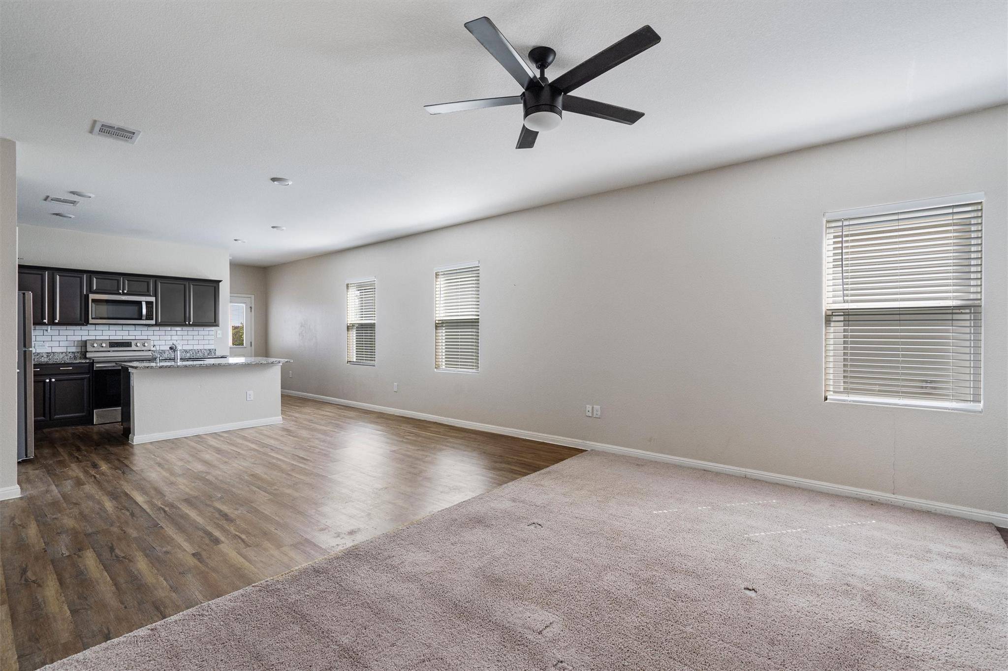 205 Athena WAY, Jarrell, TX 76537