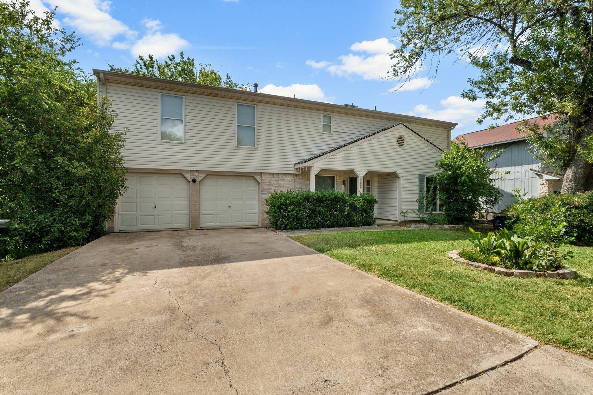 11809 Eubank DR, Austin, TX 78758