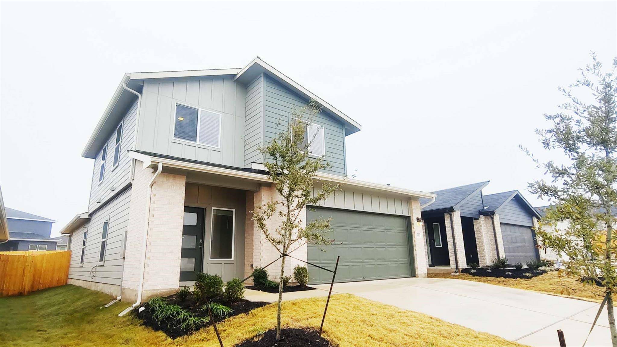 302 Gladiola LOOP, Kyle, TX 78640