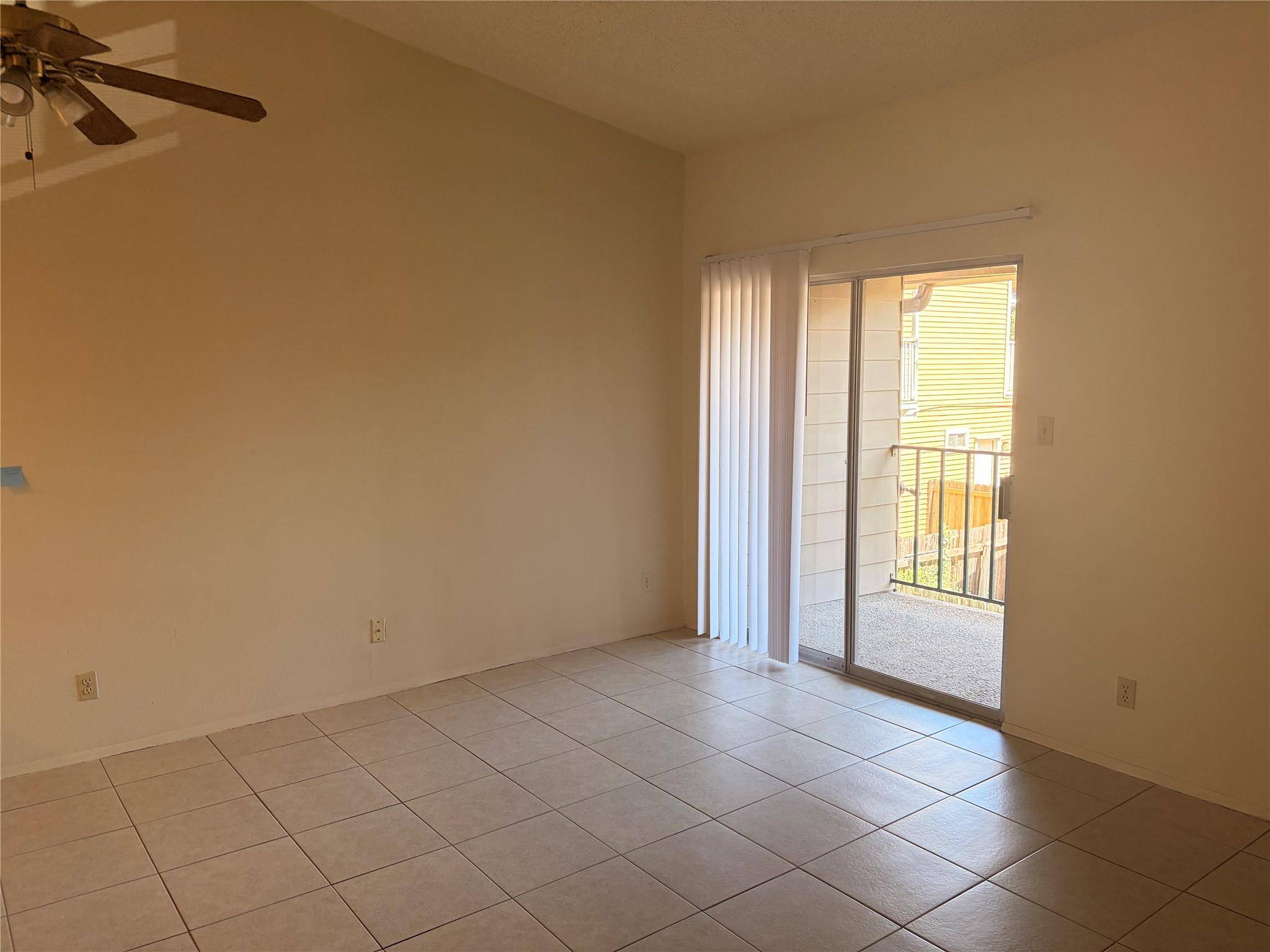 630 Maiden LN #G, Austin, TX 78705