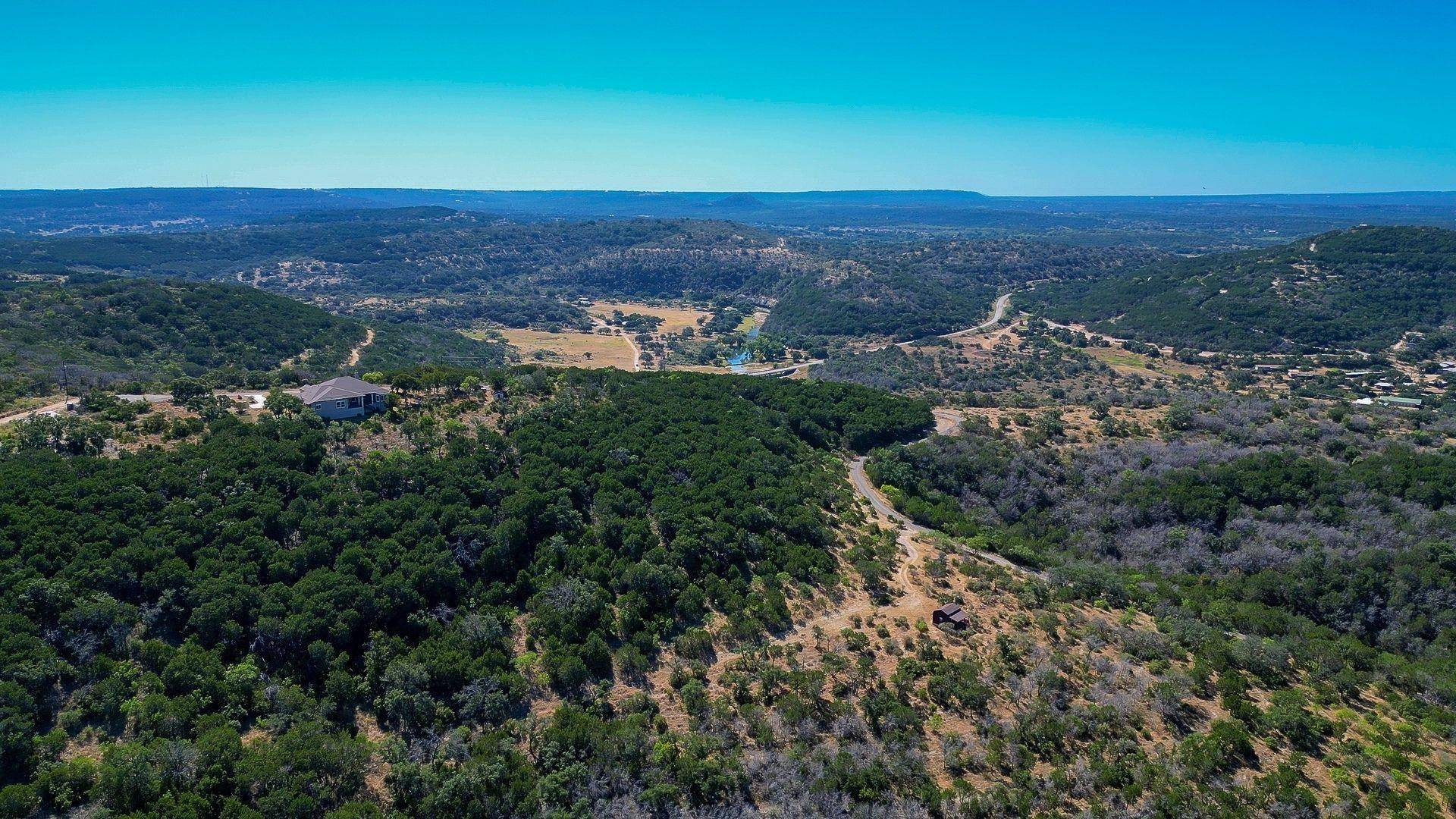 235 Chestnut Xing, Burnet, TX 78611