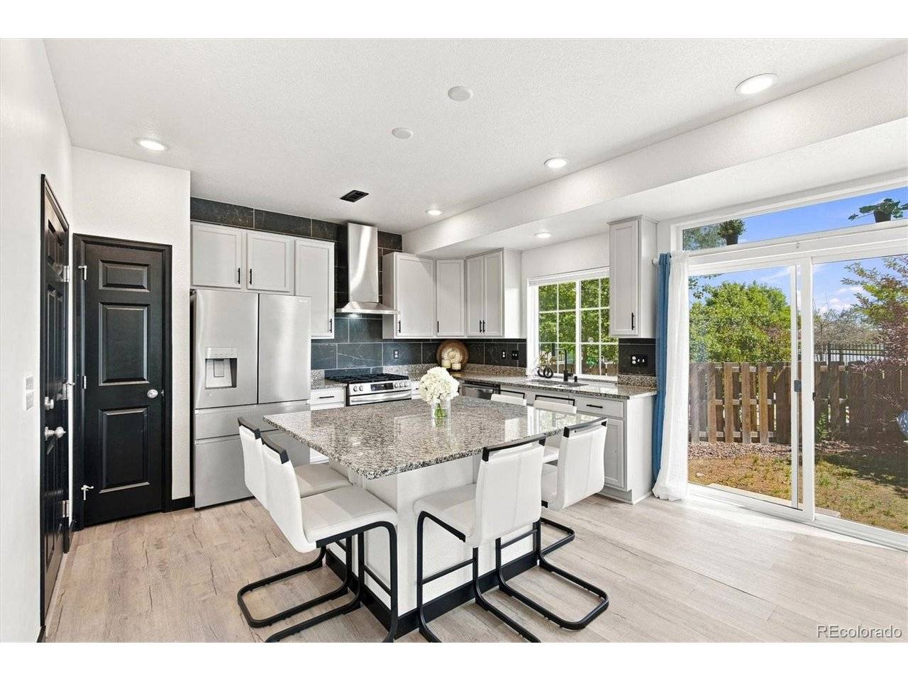 26236 E Byers, Aurora, CO 80018