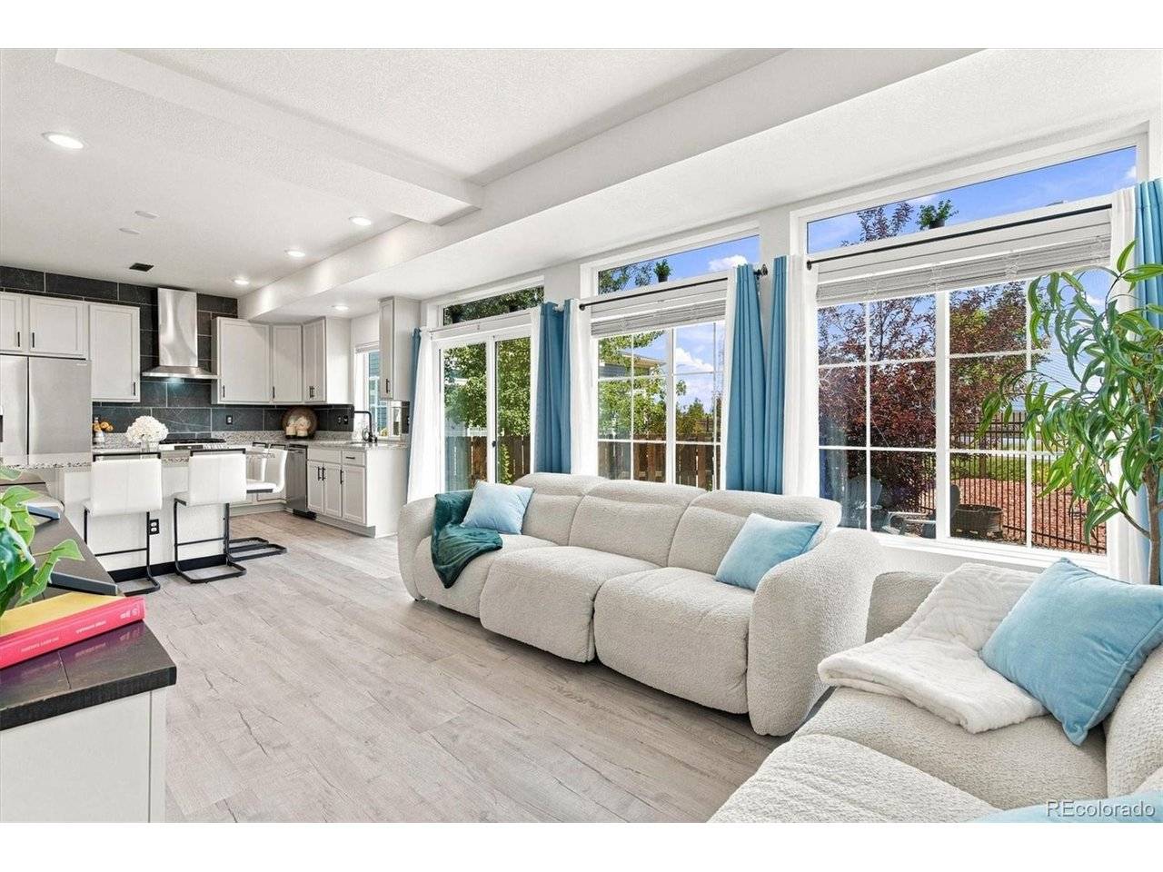 26236 E Byers, Aurora, CO 80018