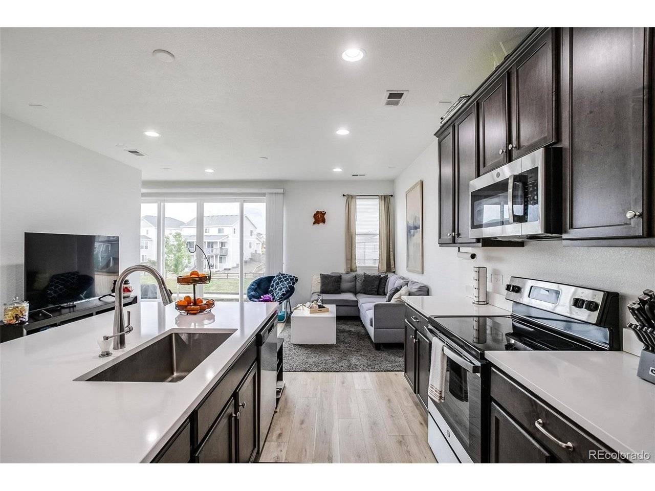27656 E 10th, Aurora, CO 80018