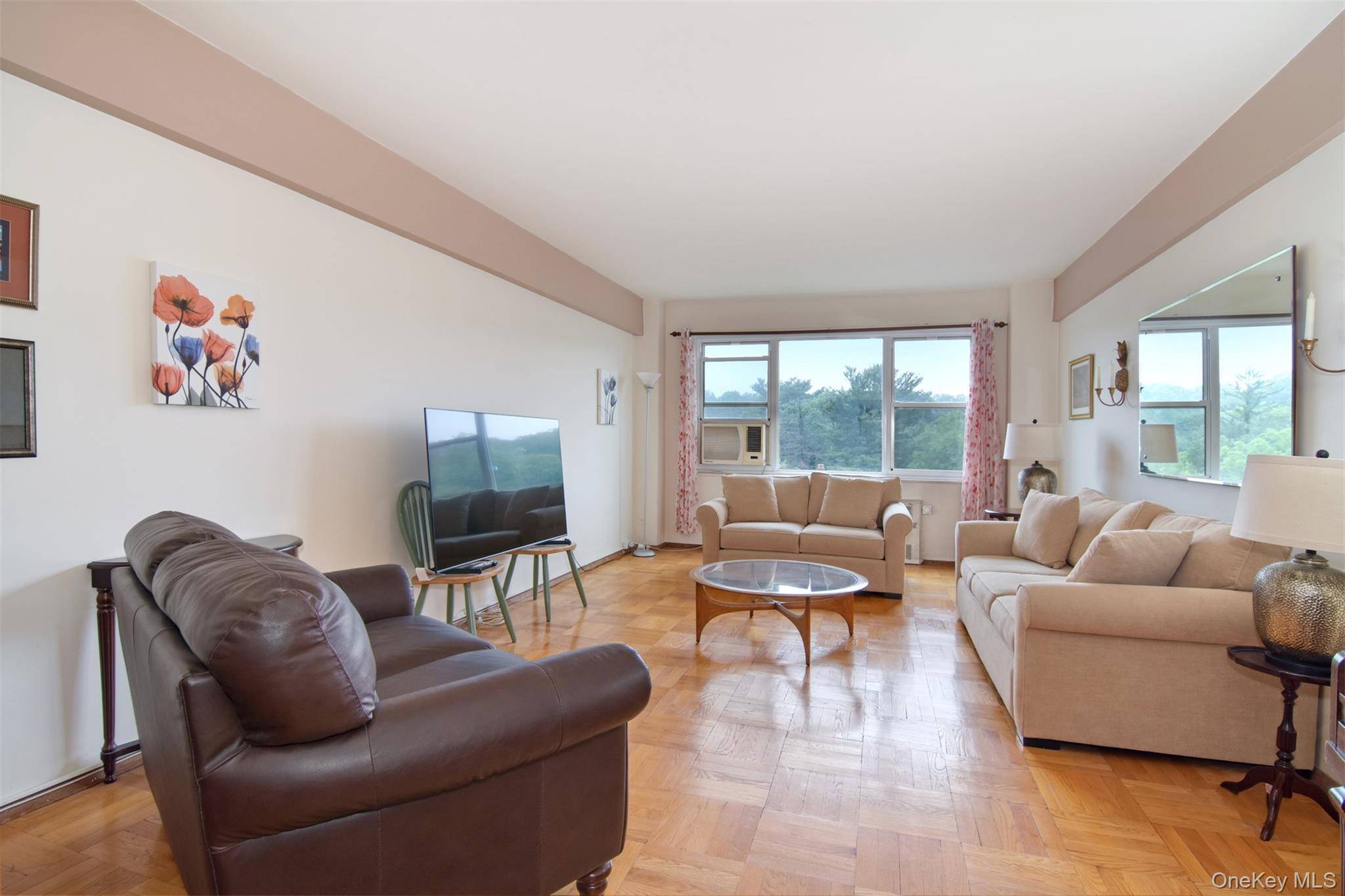 900 Palmer RD #7D, Bronxville, NY 10708