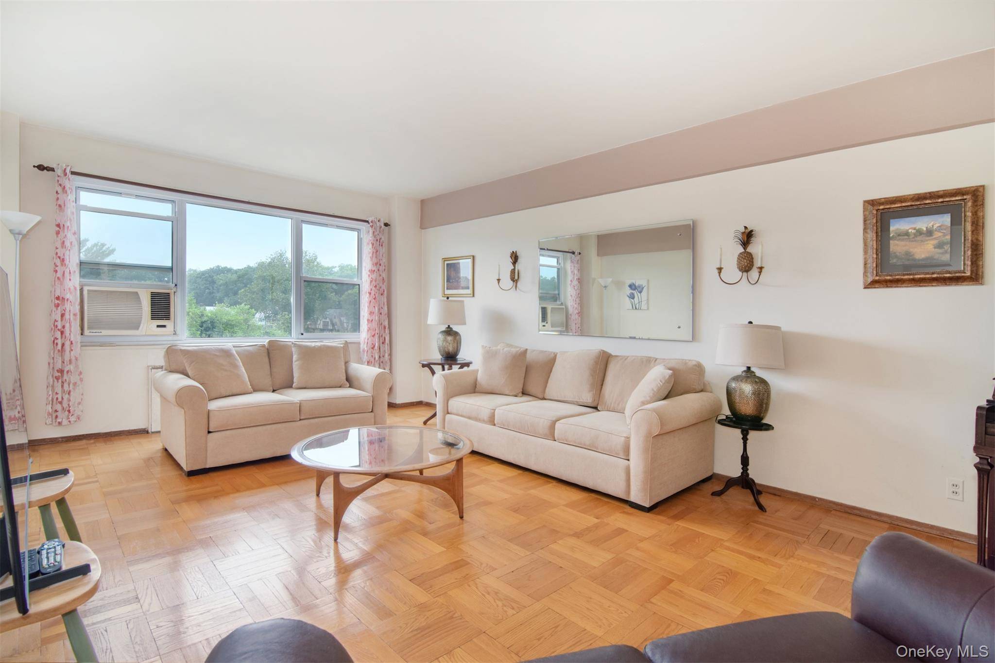 900 Palmer RD #7D, Bronxville, NY 10708