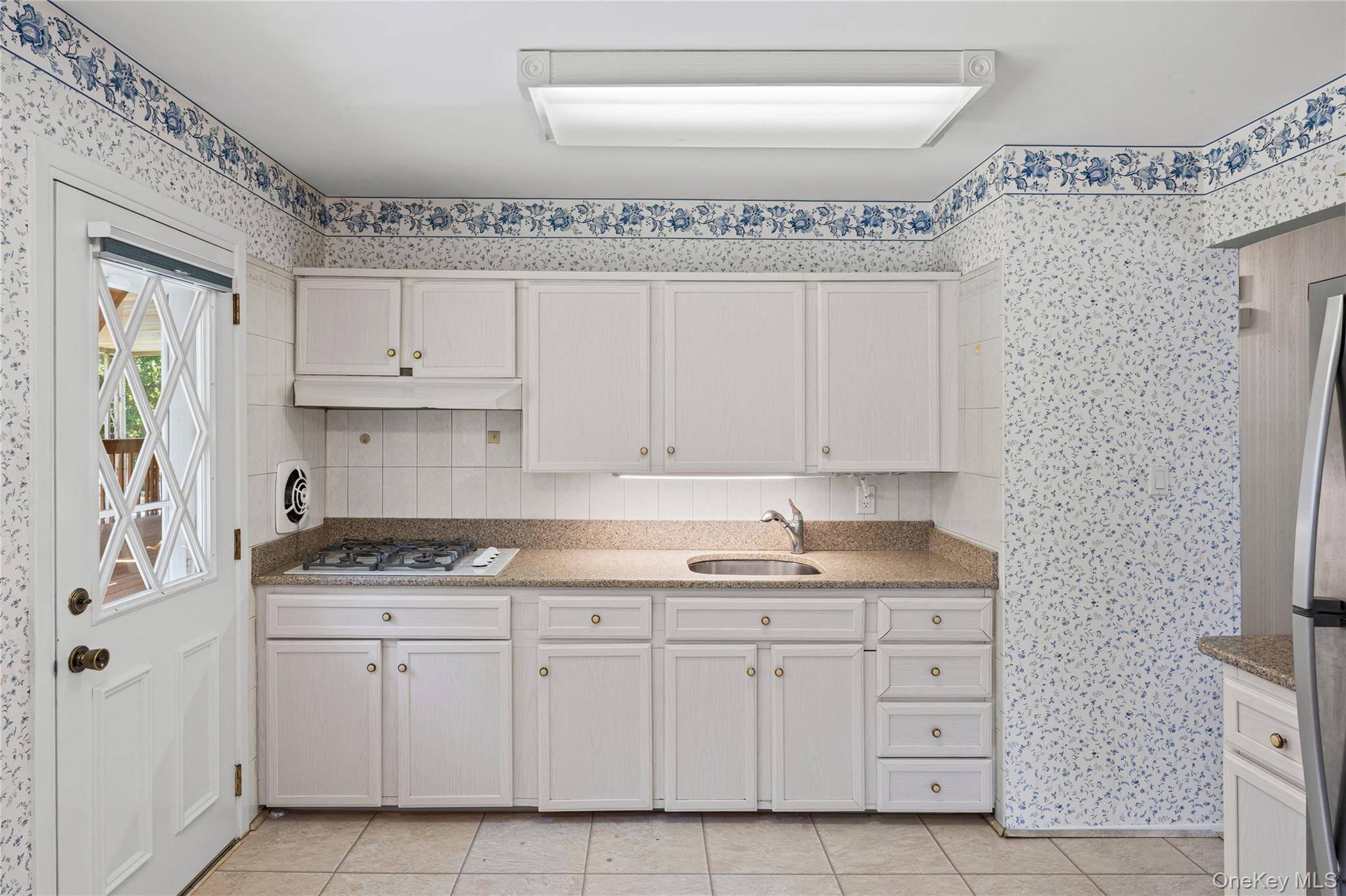 259 Burr RD, East Northport, NY 11731