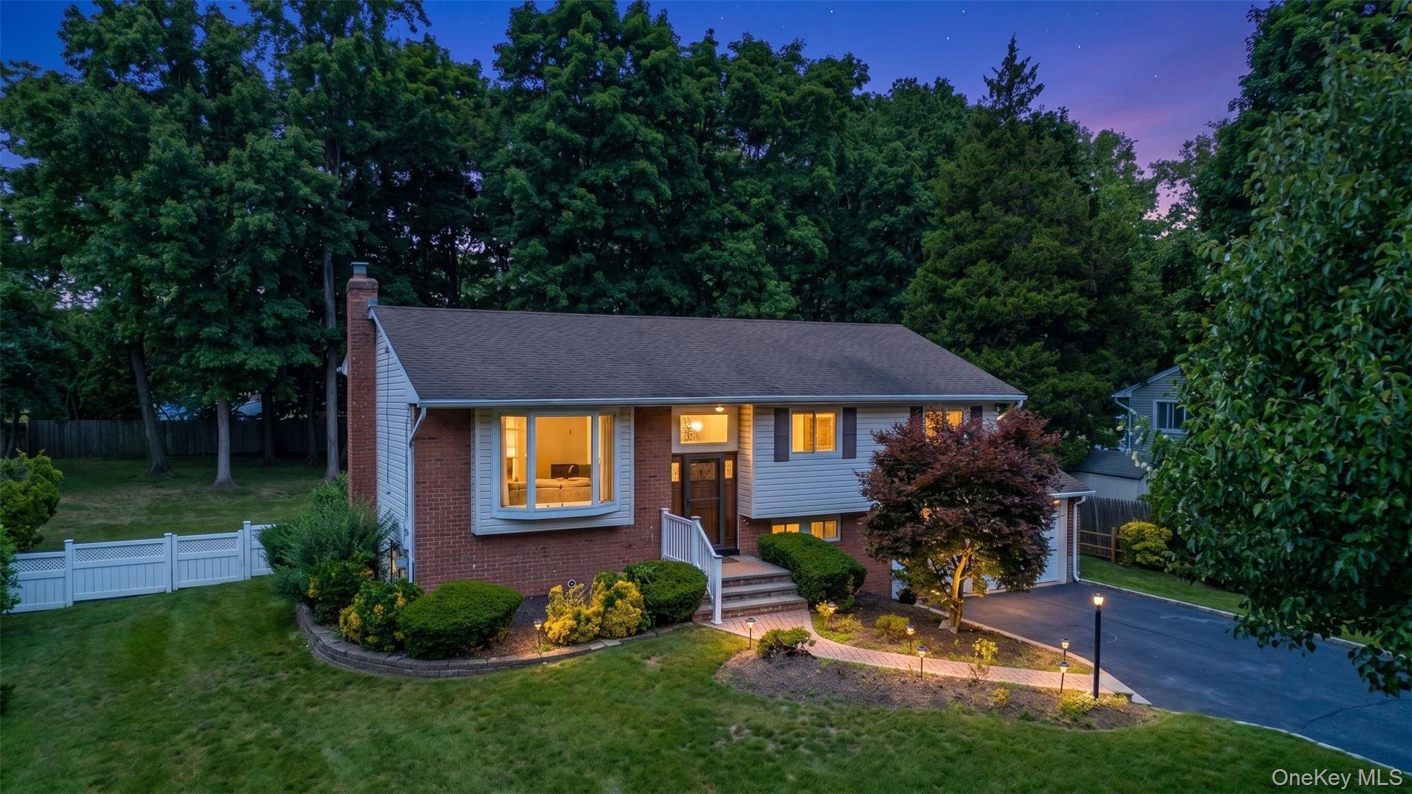 259 Burr RD, East Northport, NY 11731