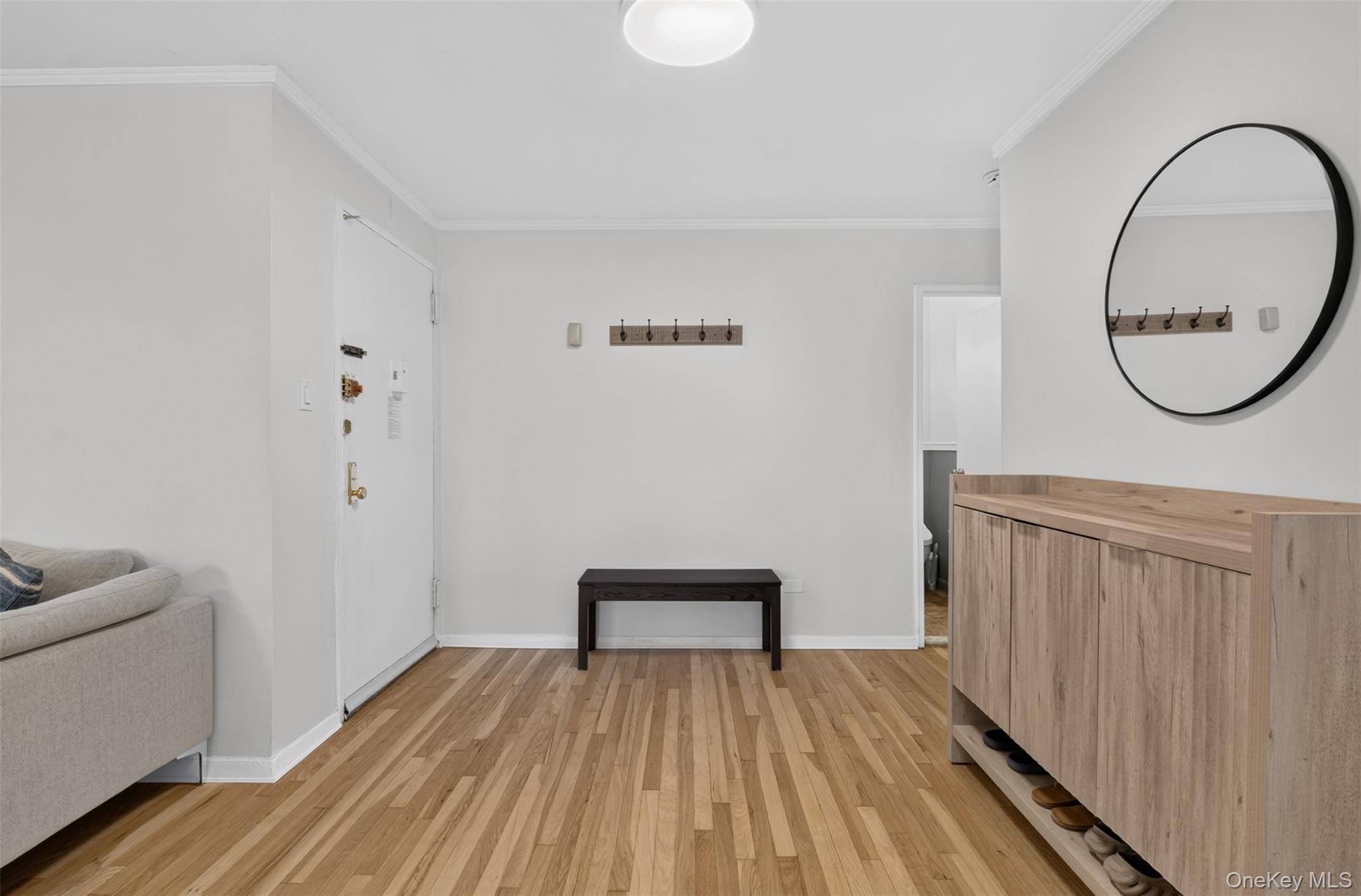 241-20 Northern Blvd #3P, Little Neck, NY 11362