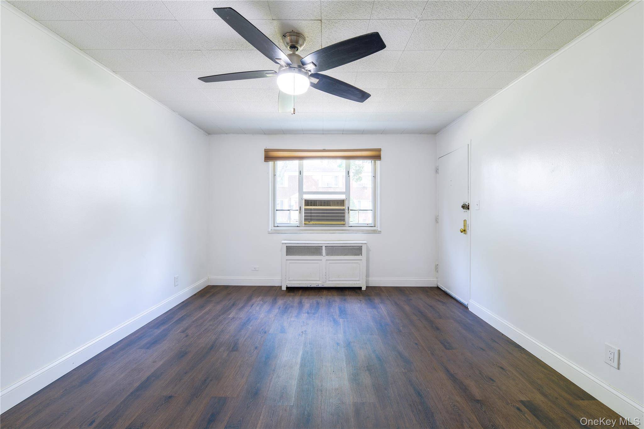 225-35 88 AVE #42-9, Queens Village, NY 11427