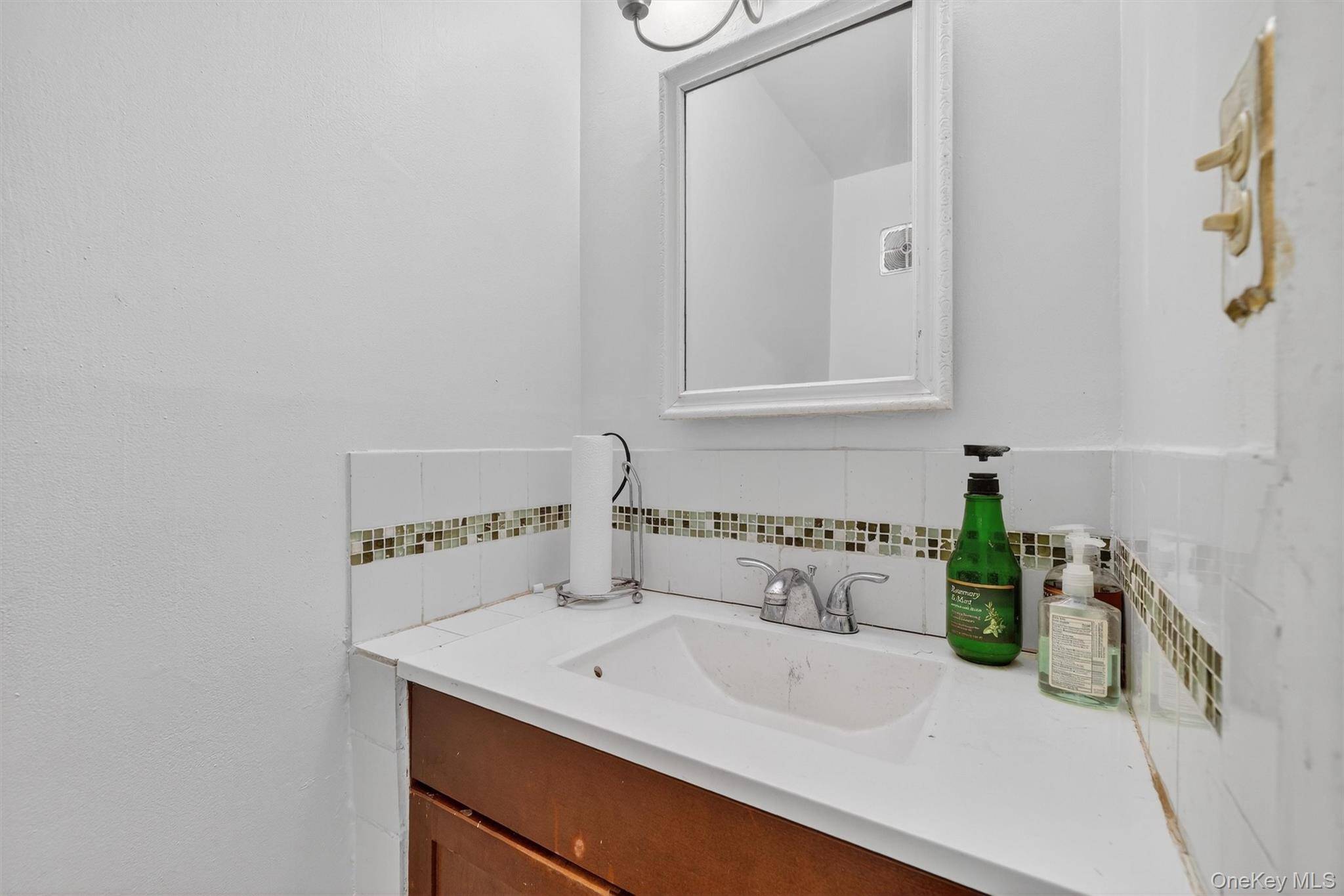 150 Glenwood AVE #F5, Yonkers, NY 10703