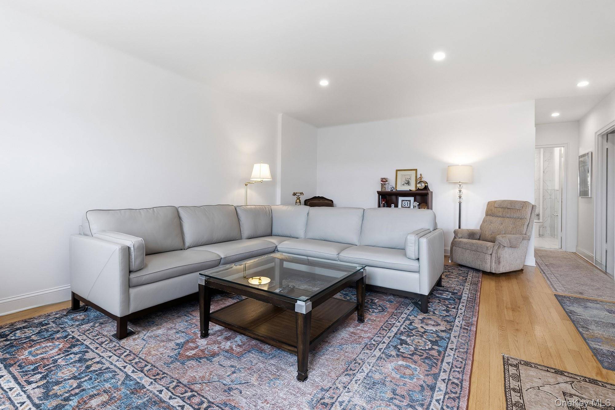 50 North Broadway #6H, White Plains, NY 10603
