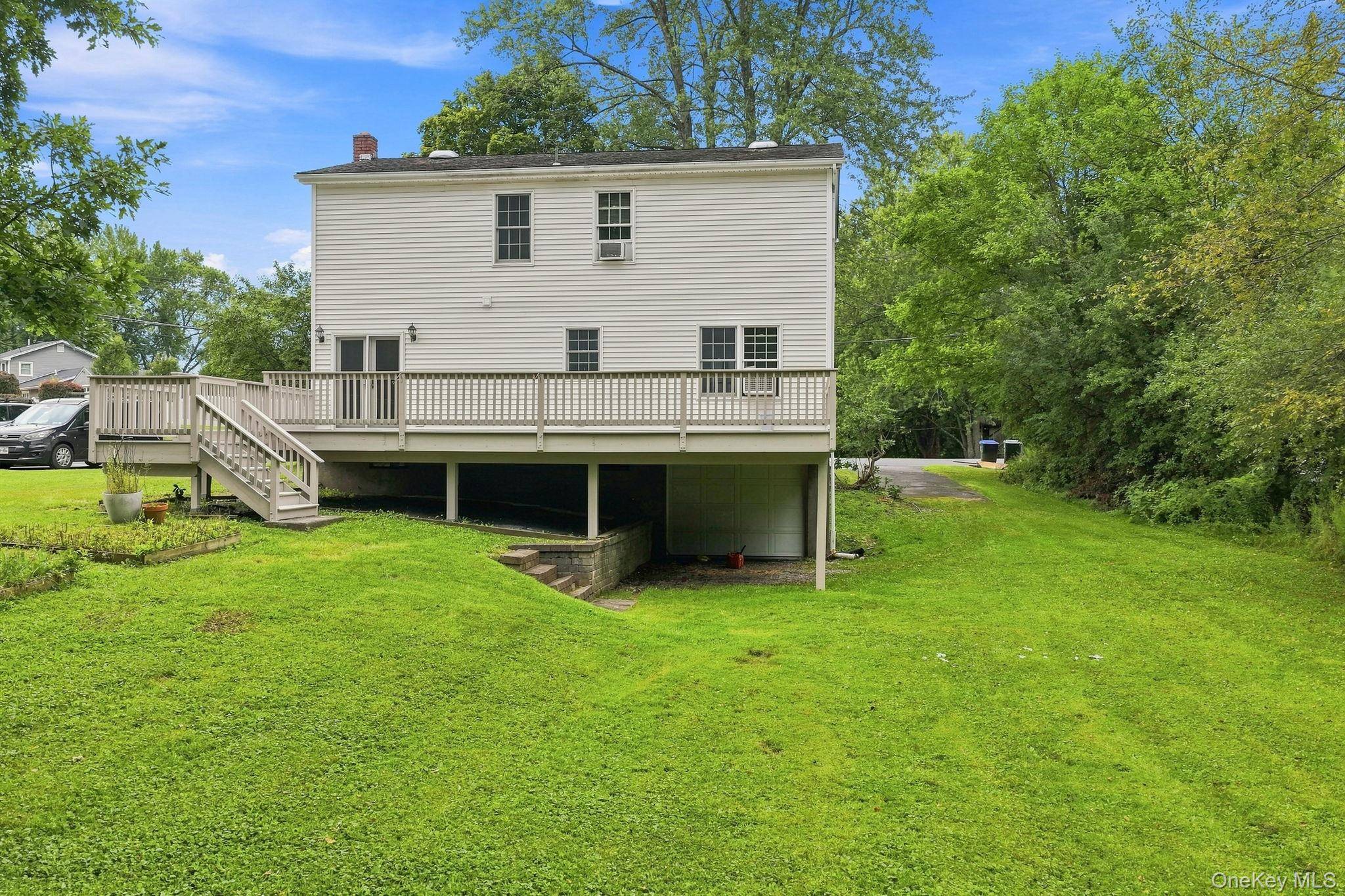 2 Fleetwood DR, Goshen, NY 10924