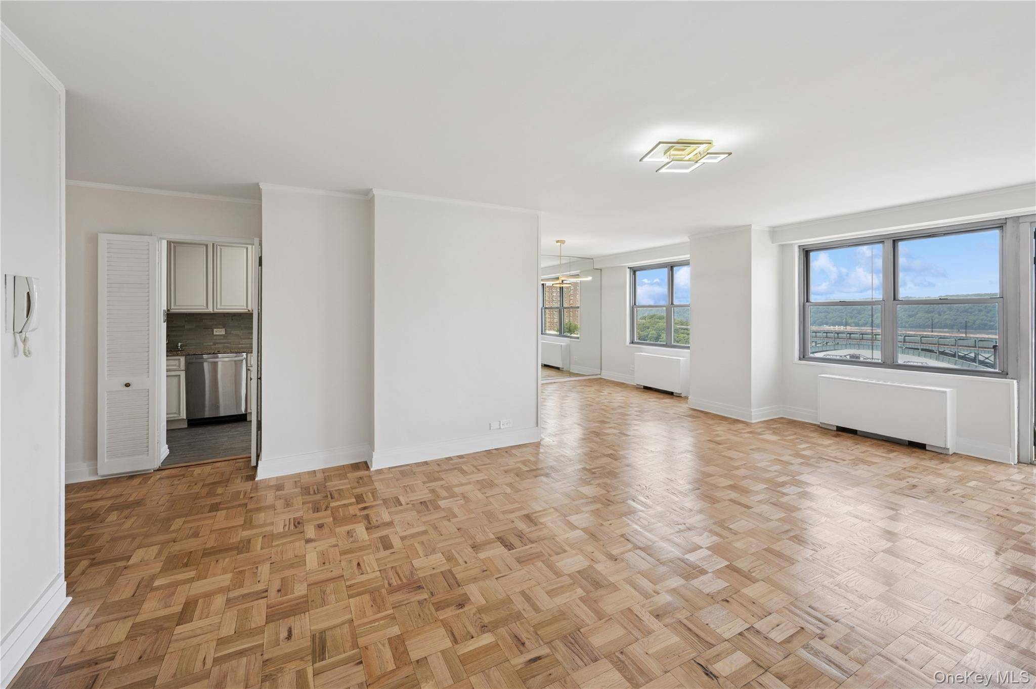 2500 Johnson AVE #15N, Bronx, NY 10463