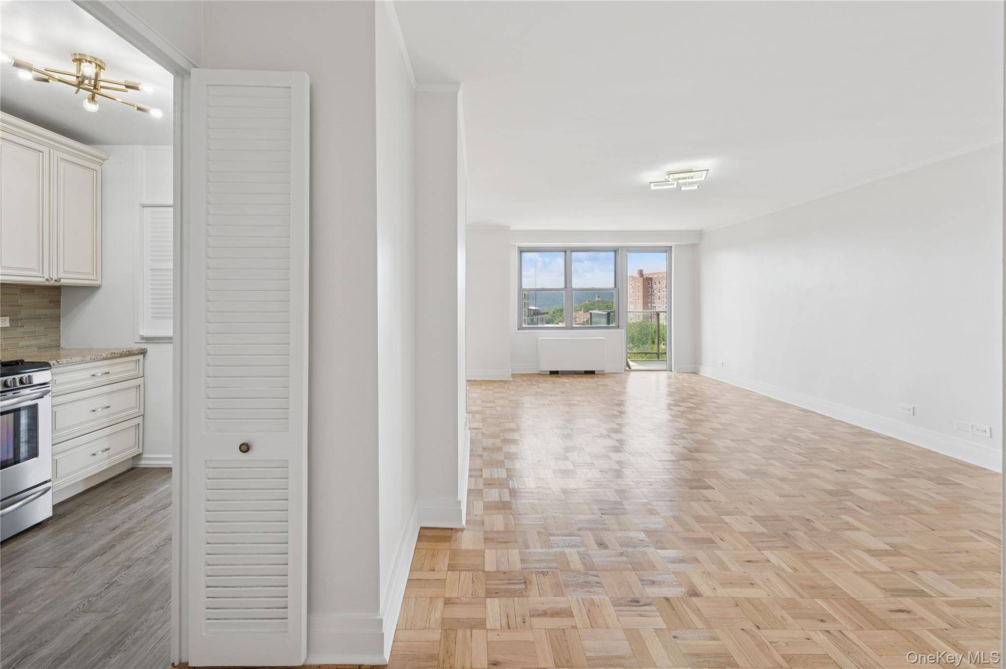 2500 Johnson AVE #15N, Bronx, NY 10463