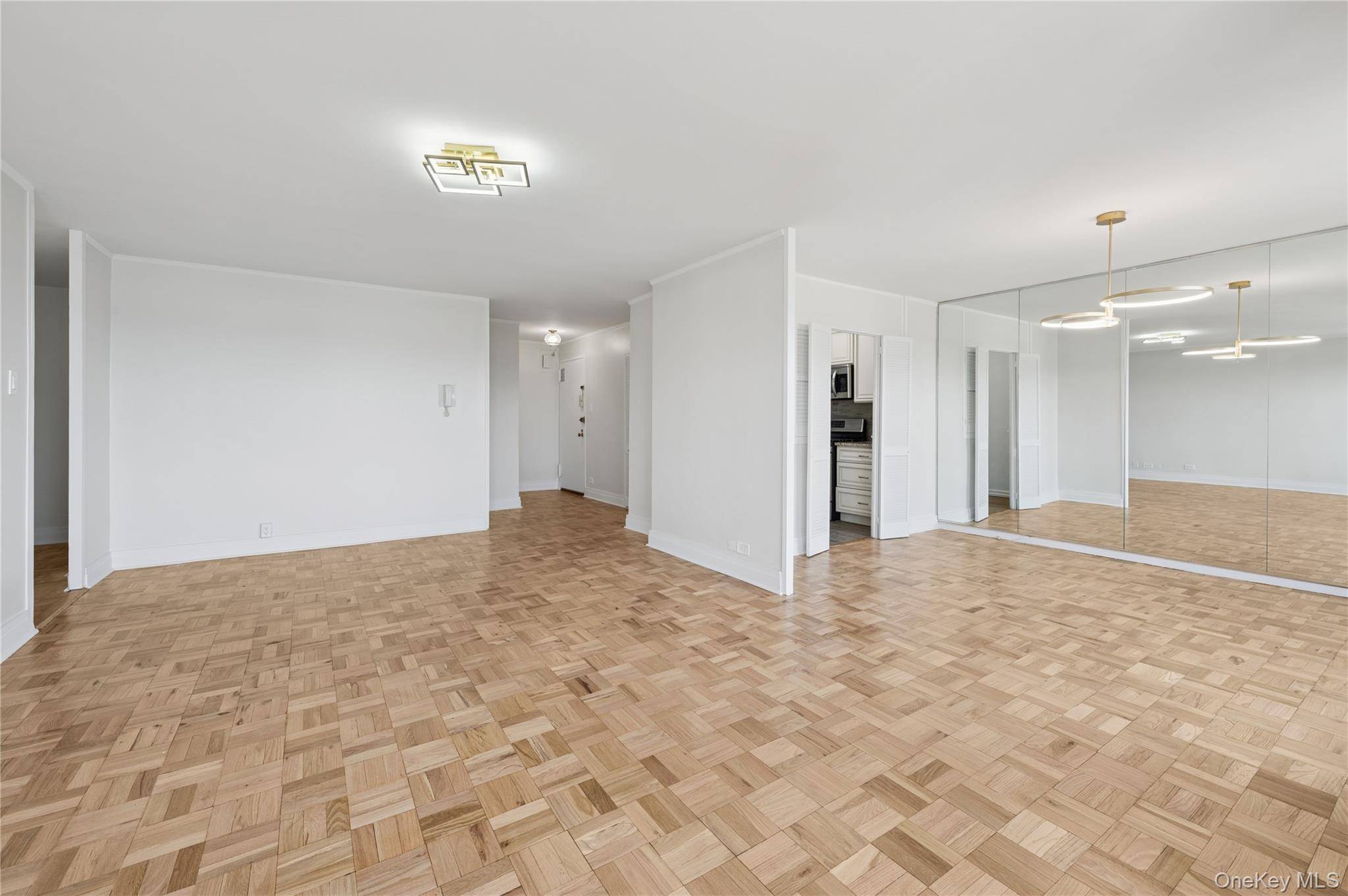2500 Johnson AVE #15N, Bronx, NY 10463