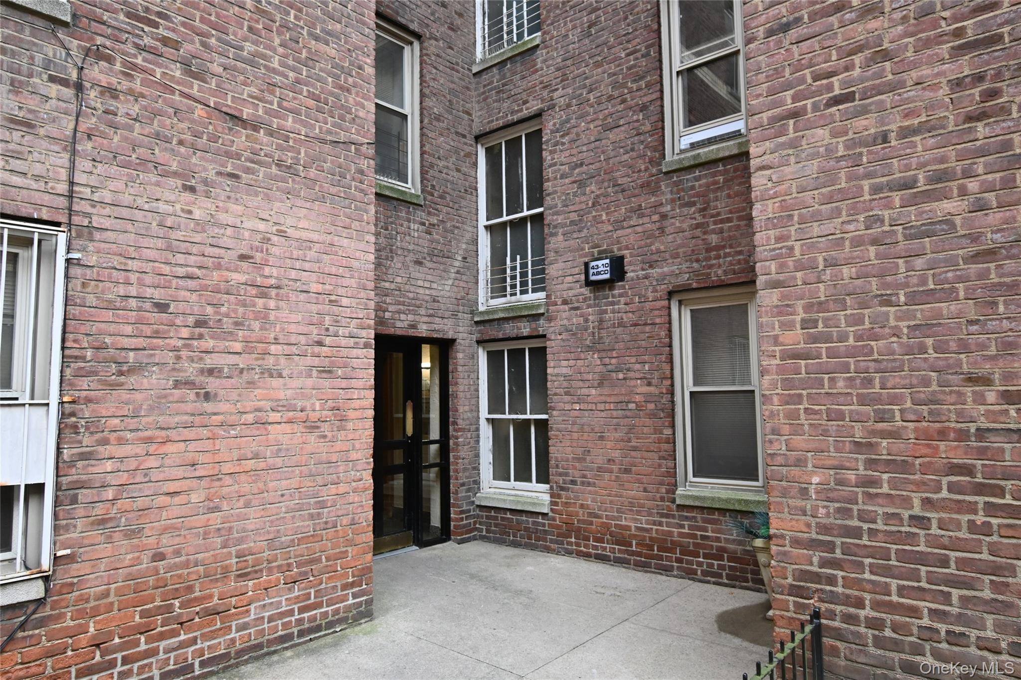 43-10 48TH AVE #6B, Woodside, NY 11377