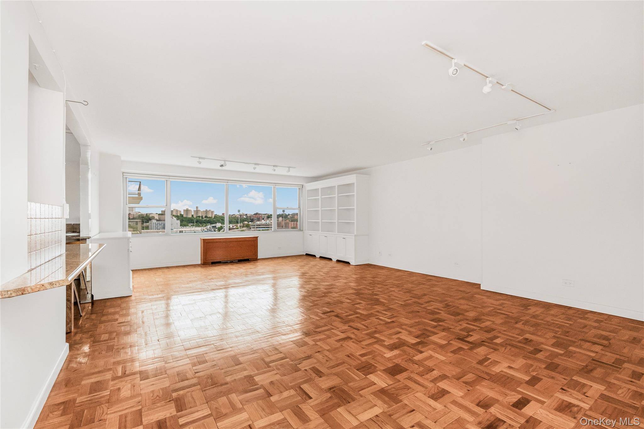 2500 Johnson AVE #5F, Bronx, NY 10463