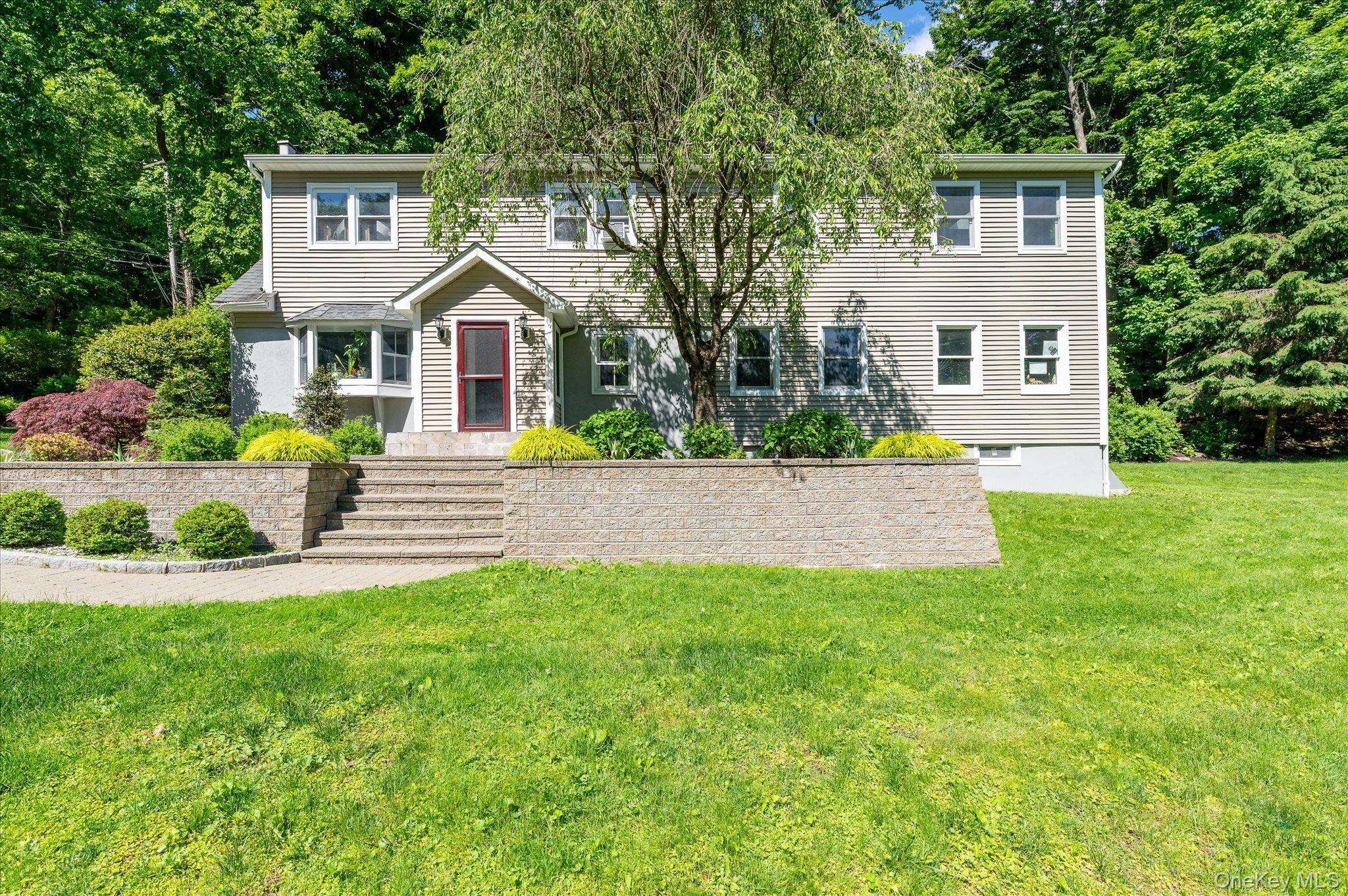 472 Union Valley RD, Mahopac, NY 10541