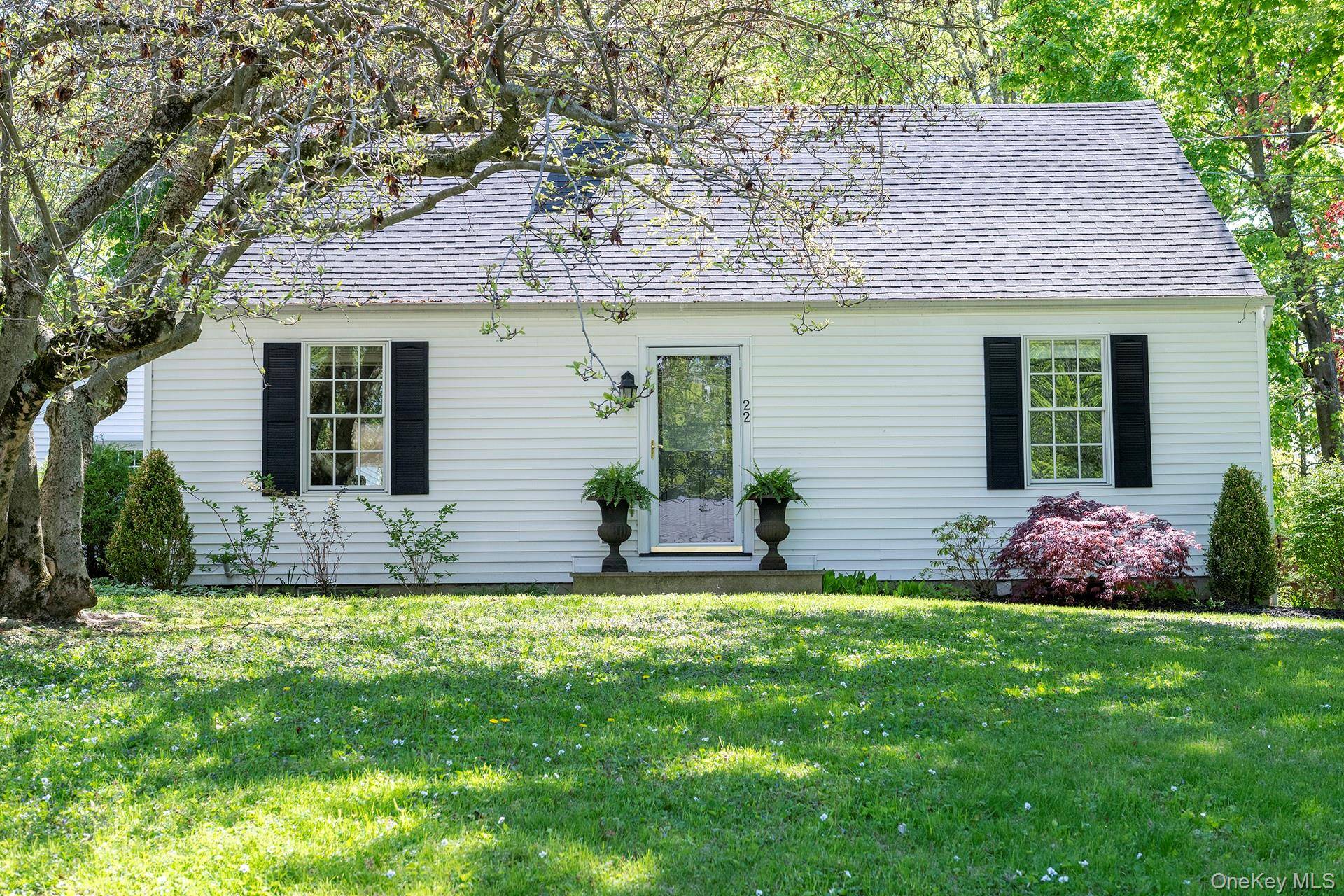 22 Haight AVE, Millbrook, NY 12545