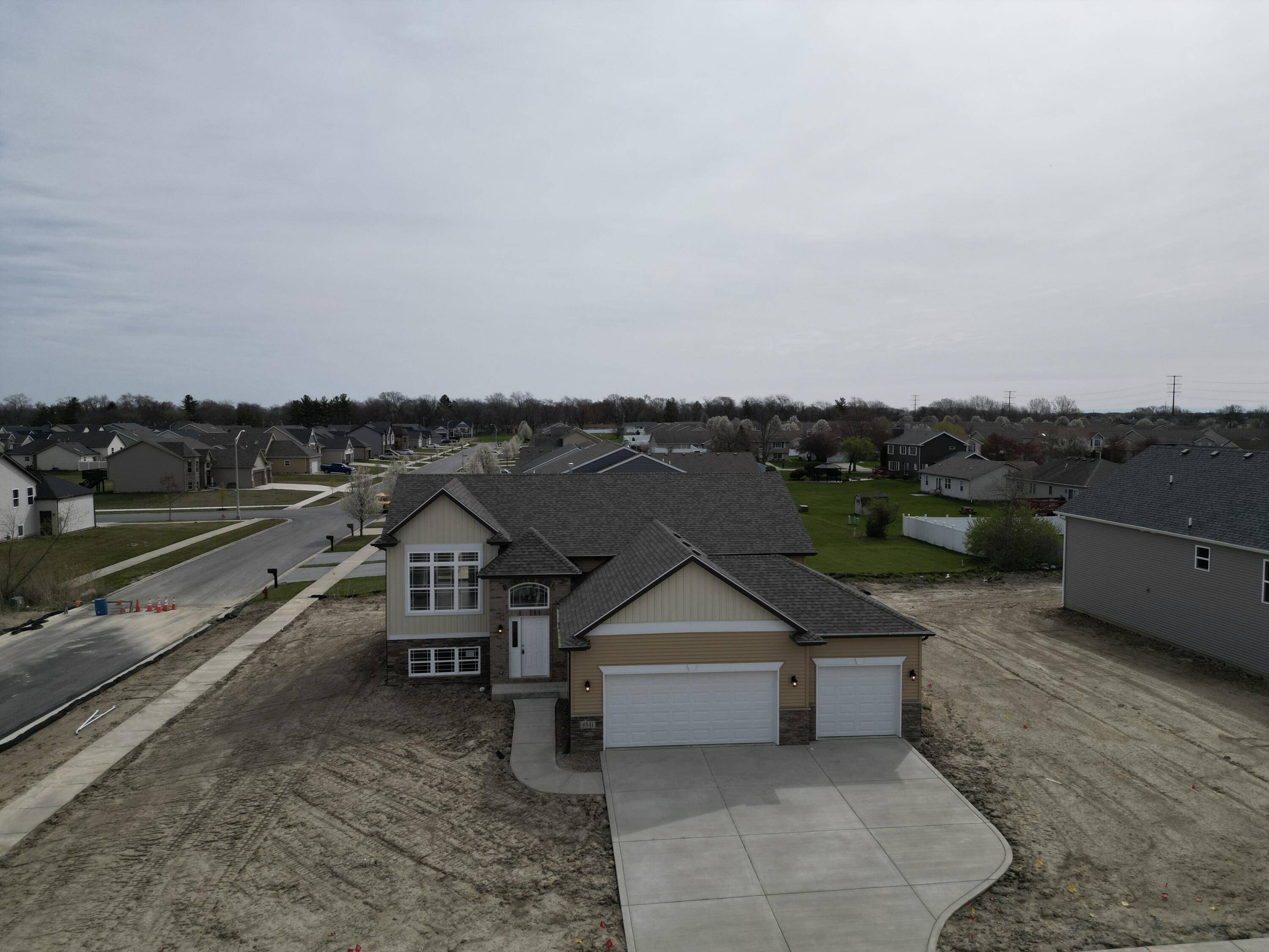 8240 Dylan Drive, Merrillville, IN 46410