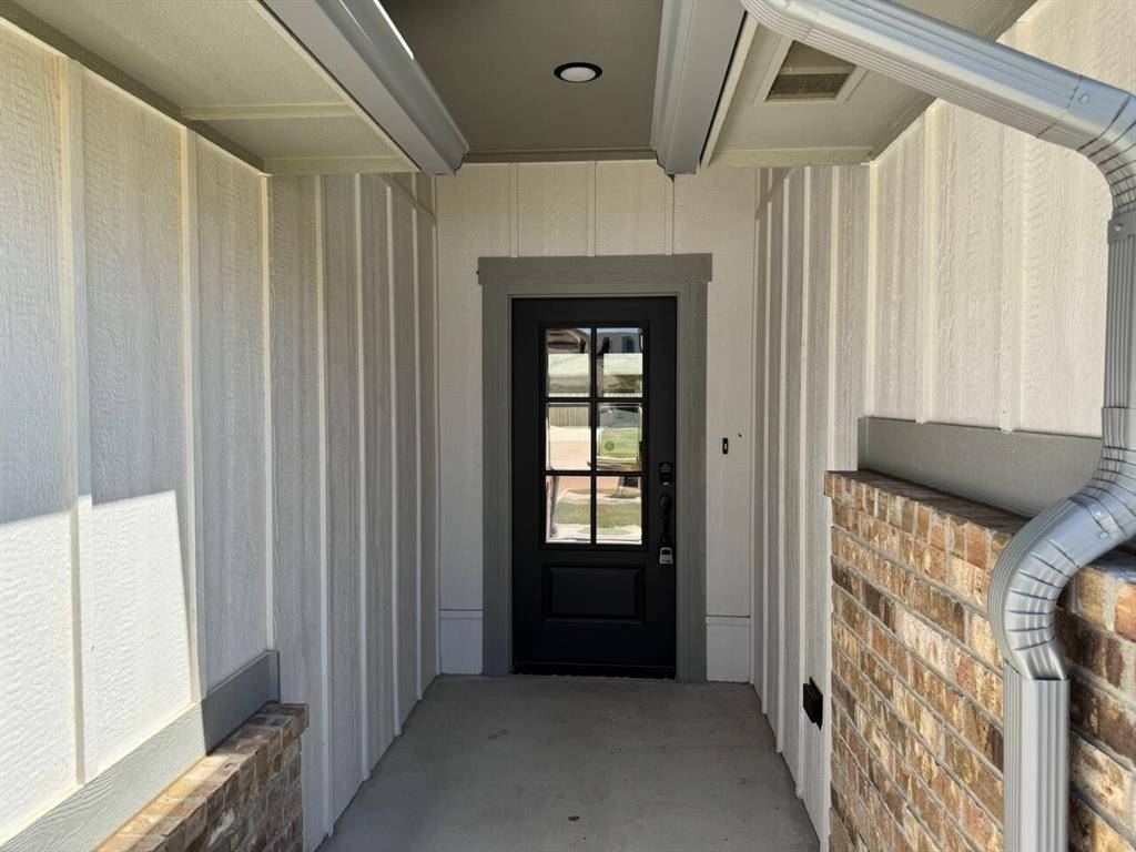628 Honey Springs LN, Shawnee, OK 74804