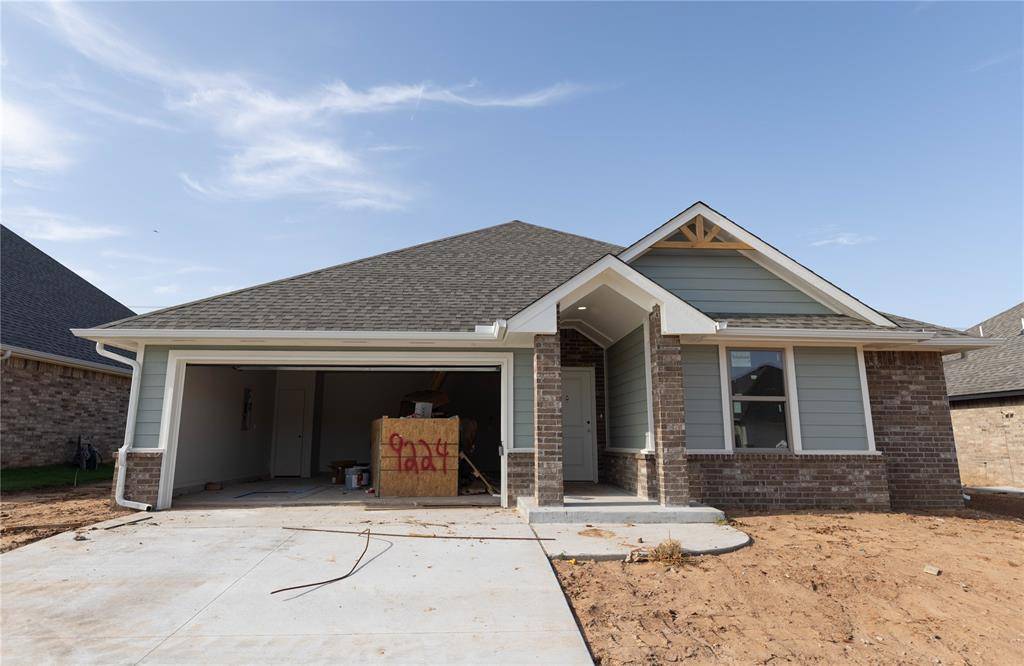 9224 NW 86th ST, Yukon, OK 73099