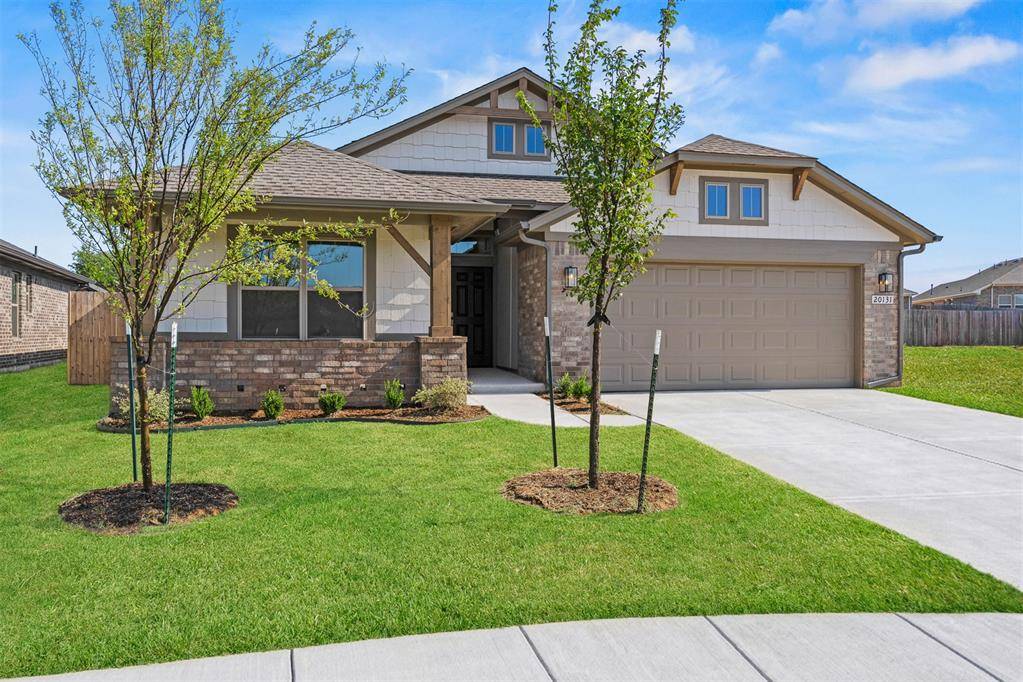20131 Woodrock ST, Harrah, OK 73045