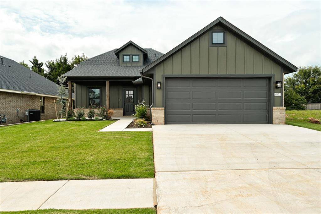 4832 Indigo LN, Edmond, OK 73034