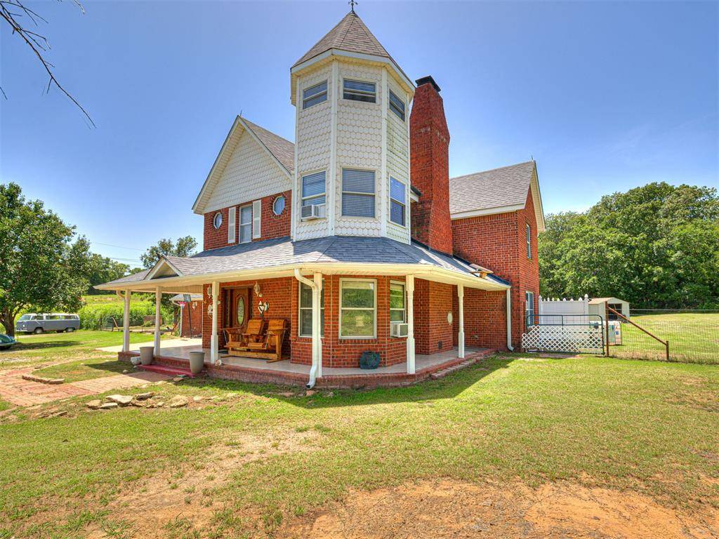 10864 E Colbert RD, Davis, OK 73030