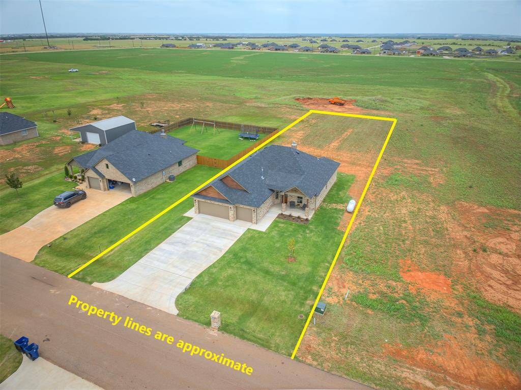 29747 Jade ST, Cashion, OK 73016
