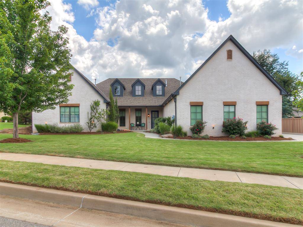 3124 Alpine DR, Edmond, OK 73012