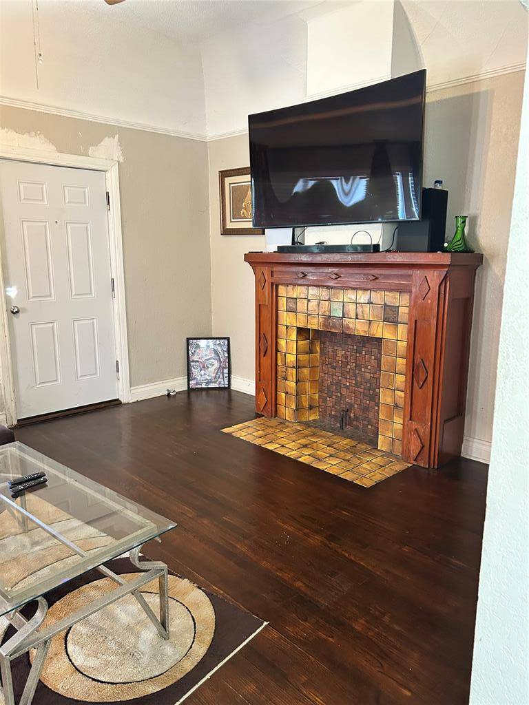 2541 NW 11th ST, Oklahoma City, OK 73107