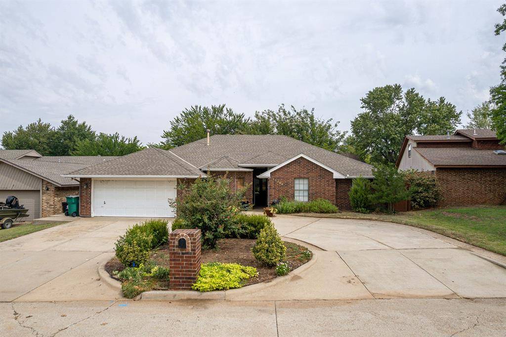 11709 NW 116th ST, Yukon, OK 73099