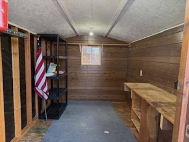 275 N Tall Pine LOOP, Usk, WA 99180