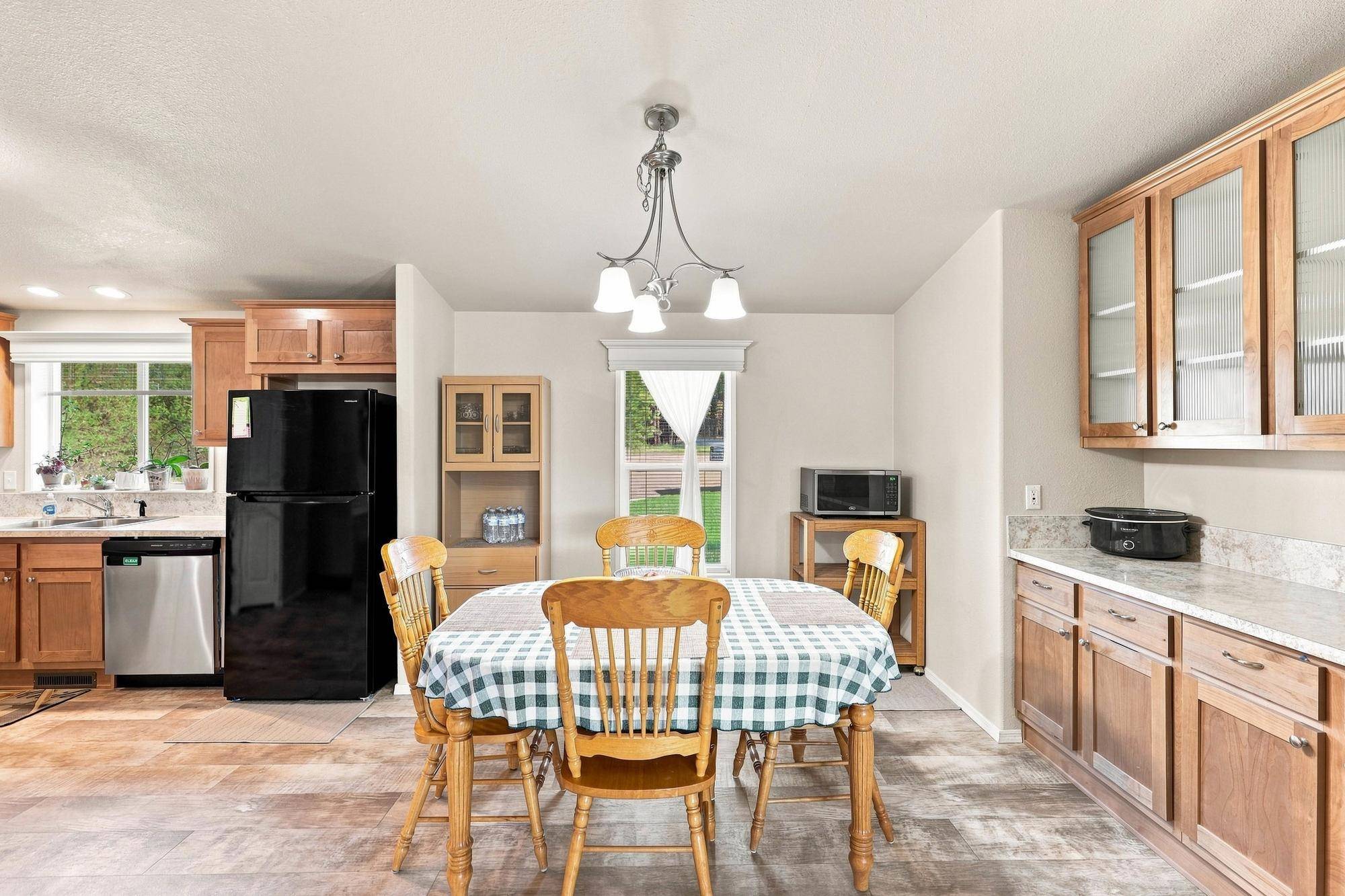 5508 W Antler Rd, Deer Park, WA 99006