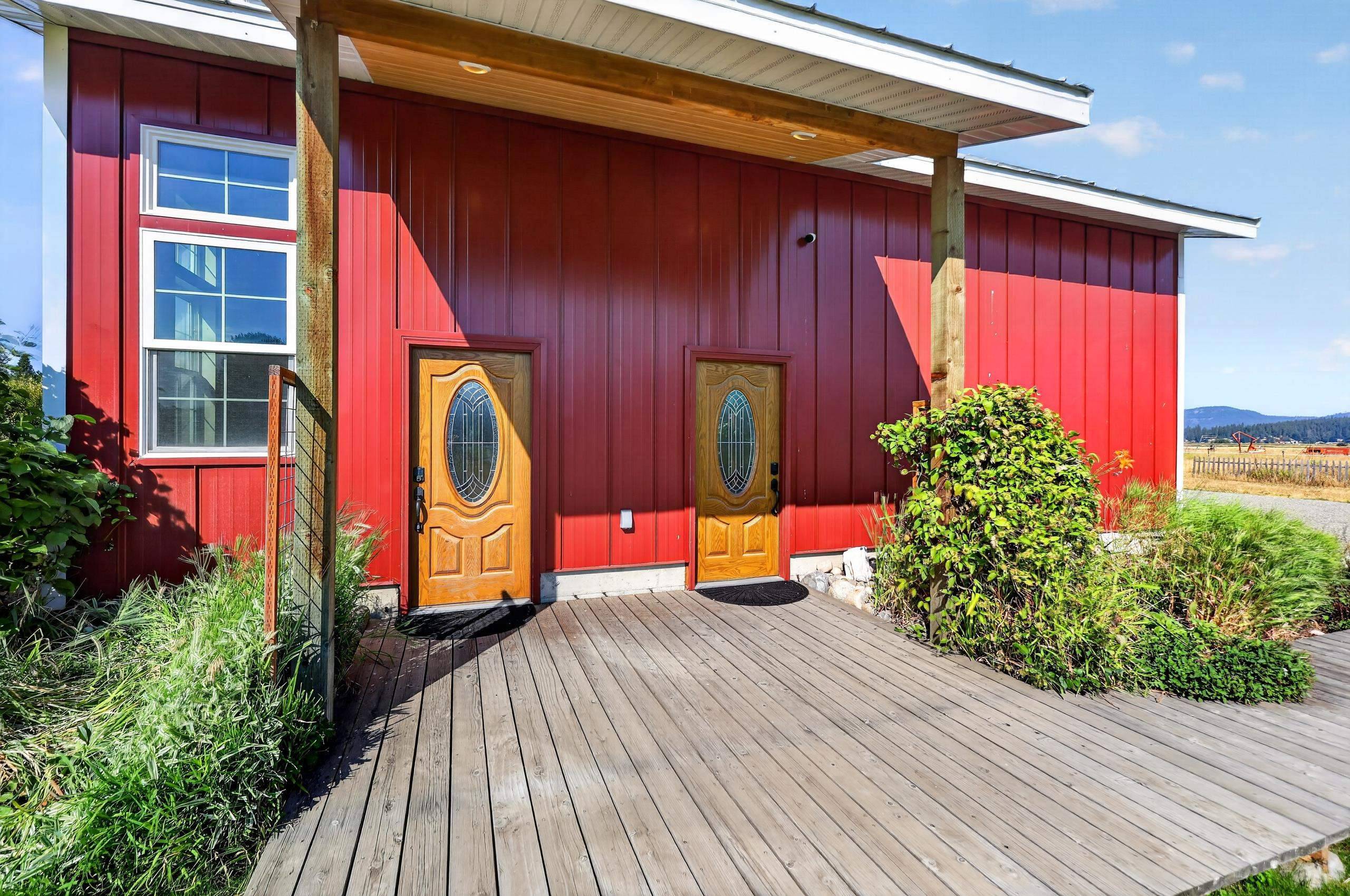 10208 N West Newman Lake Dr, Newman Lake, WA 99025