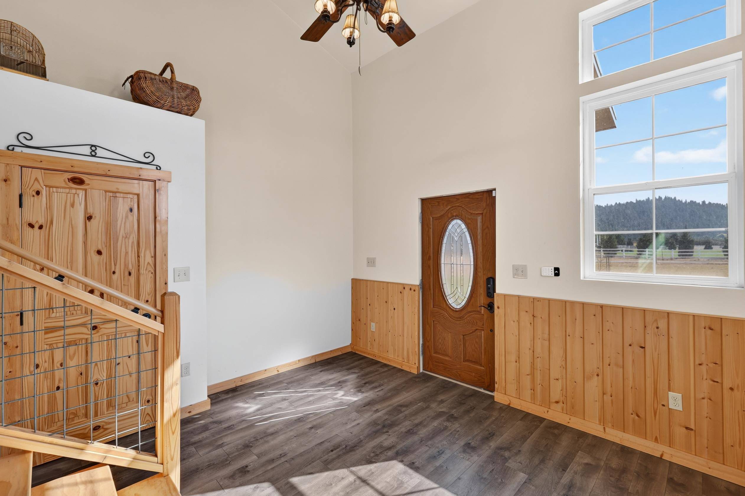 10208 N West Newman Lake Dr, Newman Lake, WA 99025