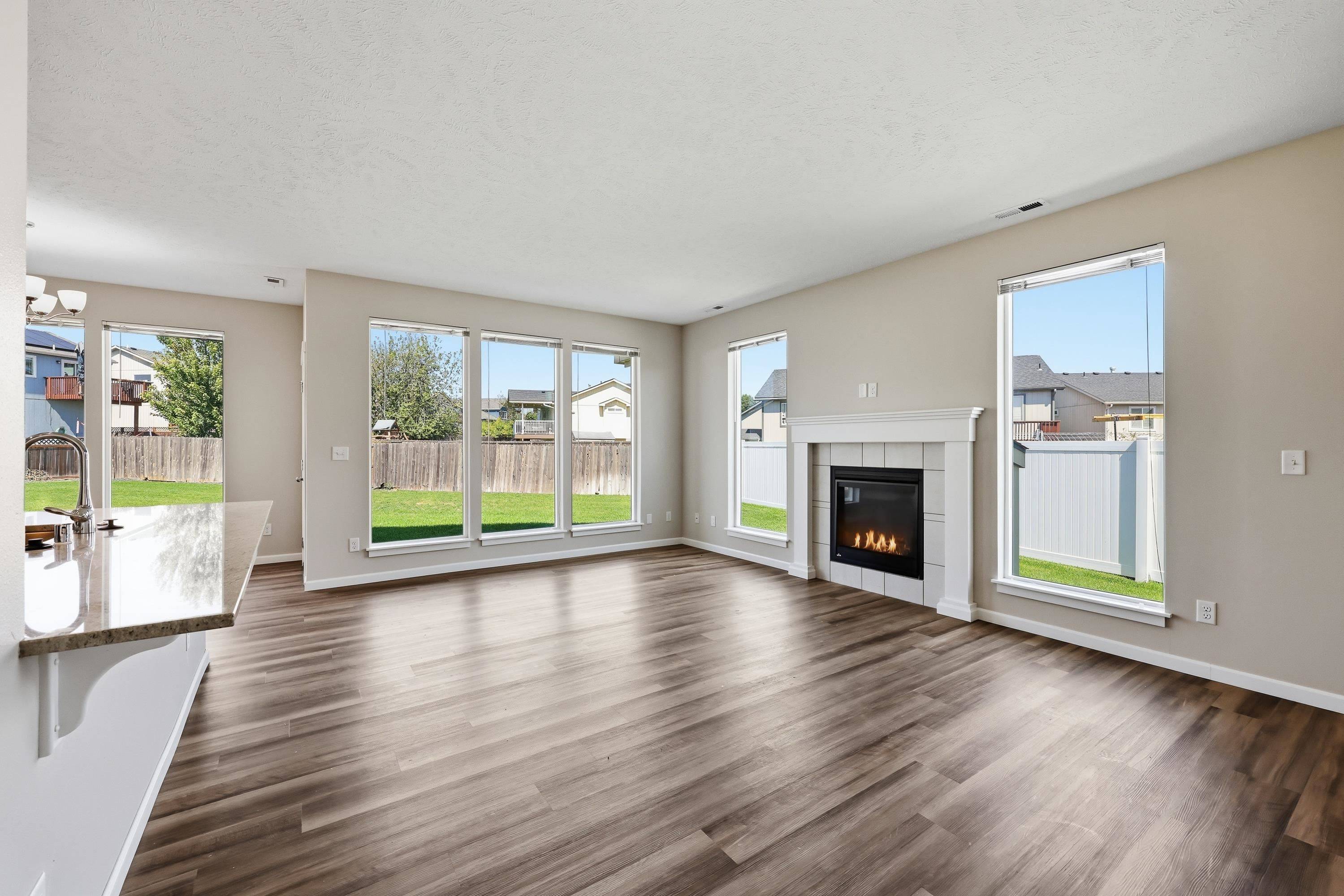 1610 W Lavender Ct, Spokane, WA 99208