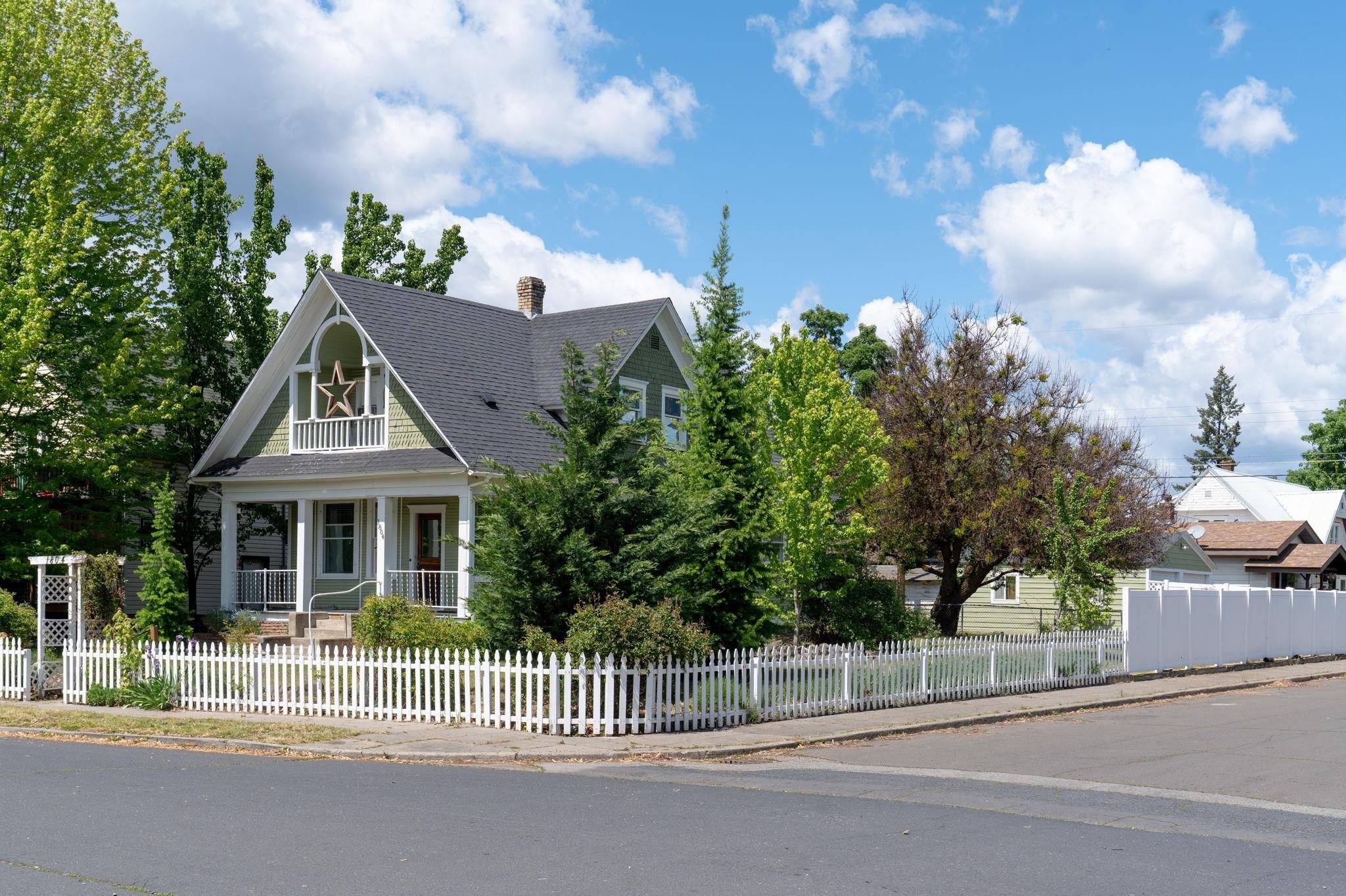 1804 W Augusta Ave, Spokane, WA 99205